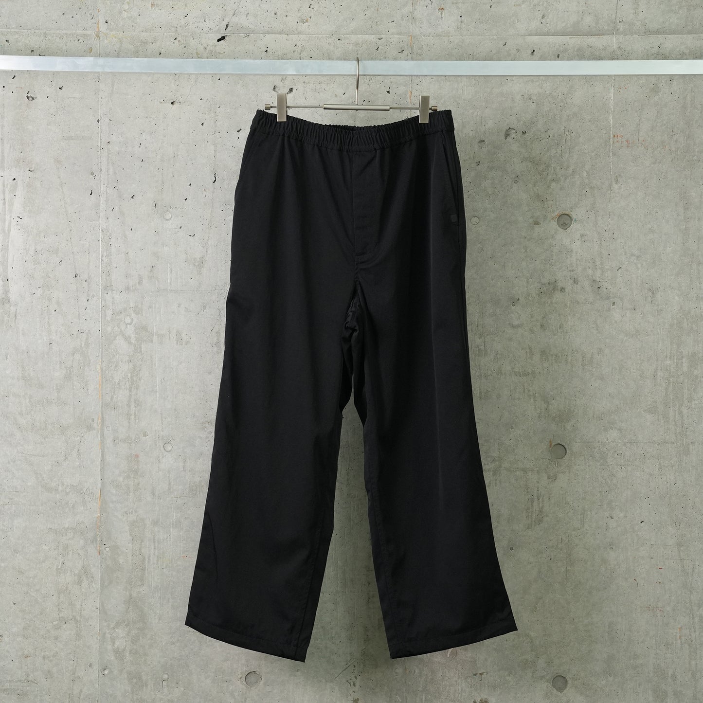 TECH EASY TROUSERS TWILL / BLACK