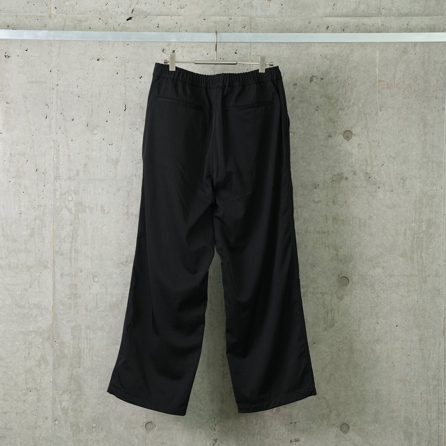 TECH EASY TROUSERS TWILL / BLACK