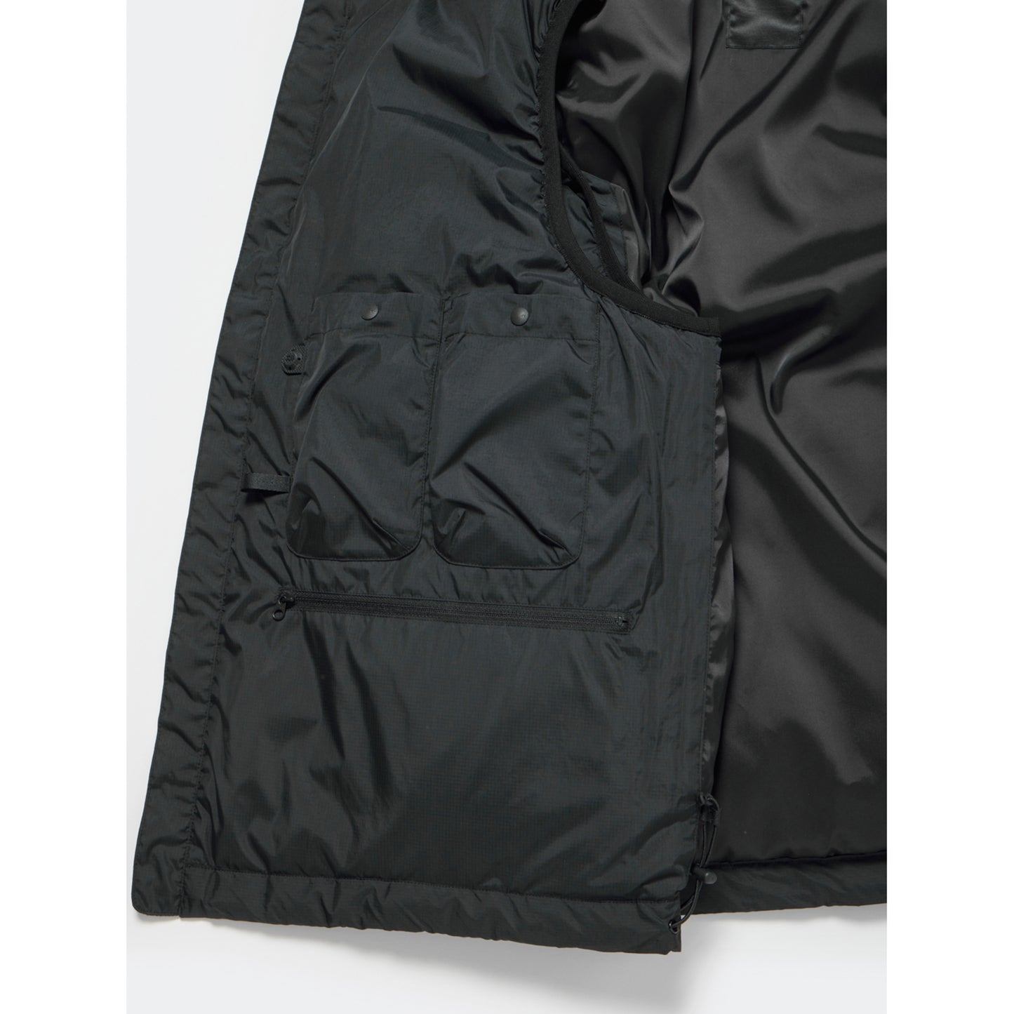 TECH ALPINE DOWN VEST / BLACK