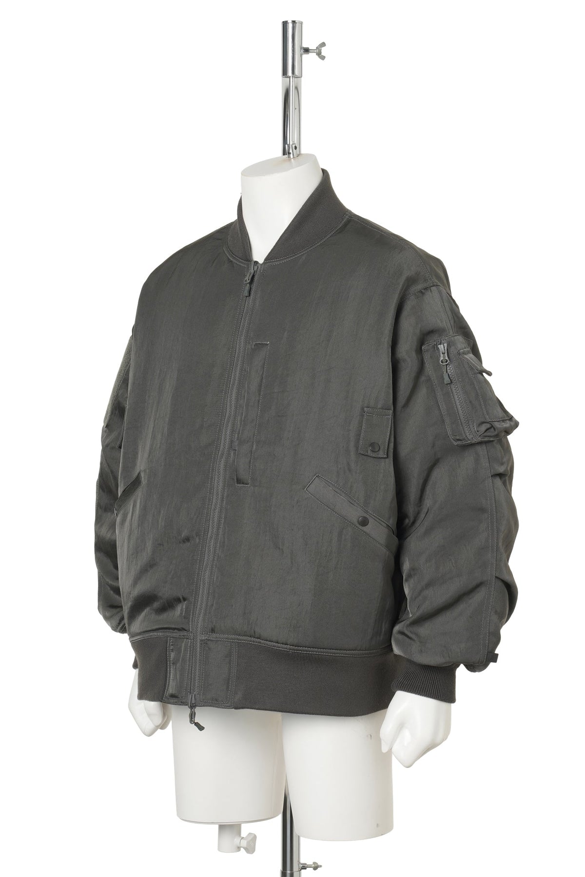 TECH REVERSIBLE MA-1 DOWN JACKET / CHARCOAL x OLIVE