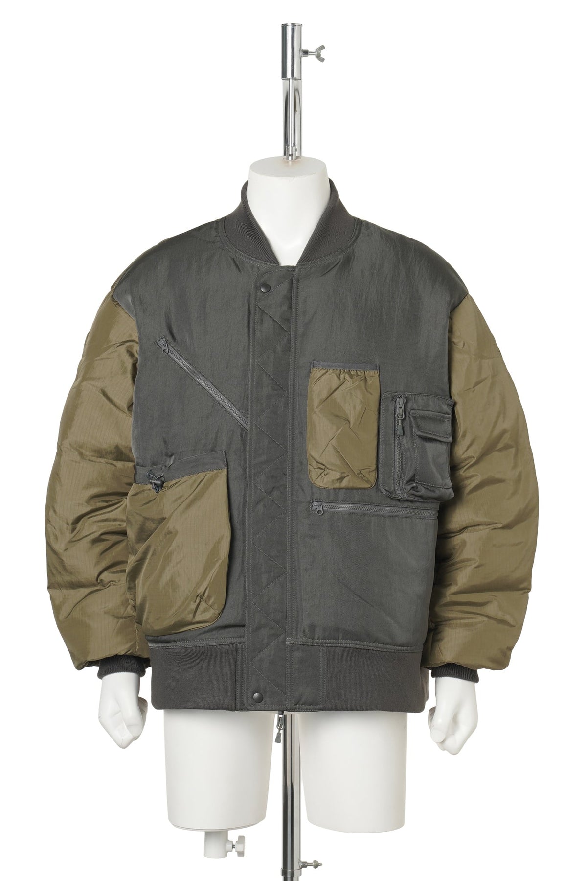 TECH REVERSIBLE MA-1 DOWN JACKET / CHARCOAL x OLIVE