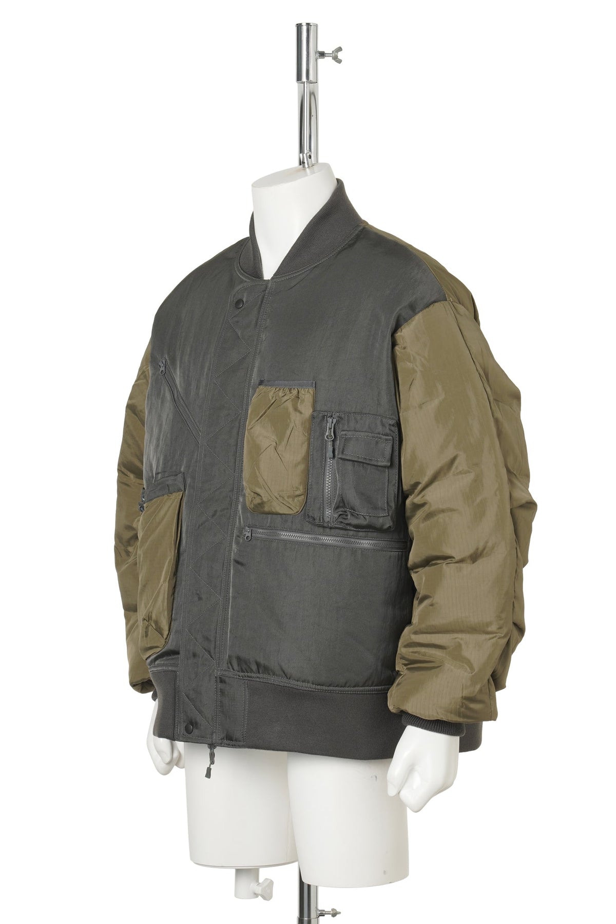 TECH REVERSIBLE MA-1 DOWN JACKET / CHARCOAL x OLIVE