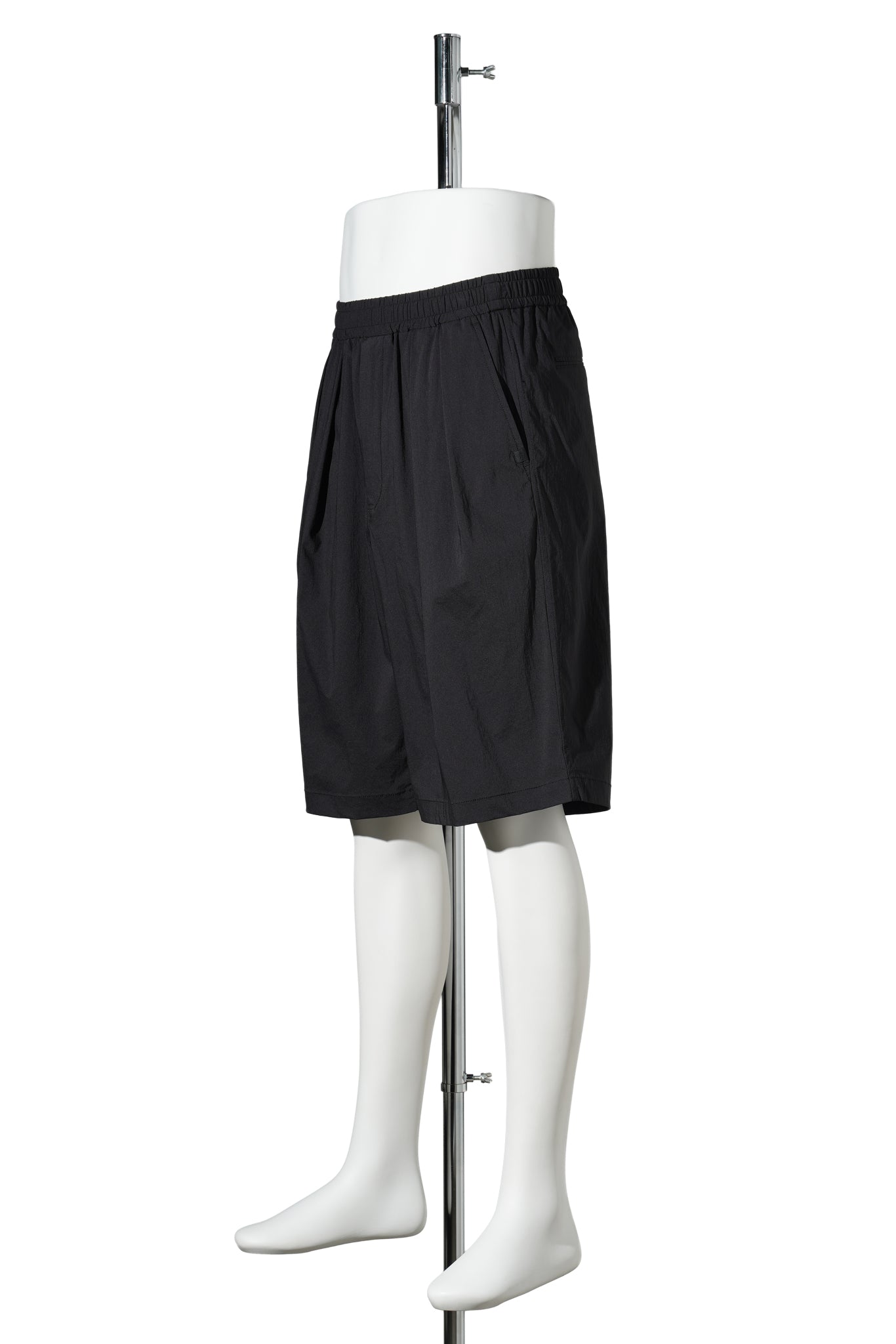 TECH EASY SHORTS / BLACK