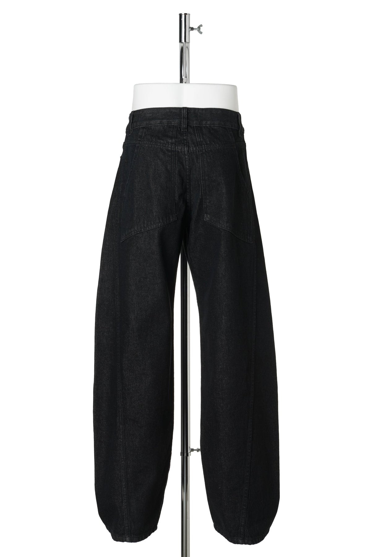 BEND JEAN / BLACK RINSE