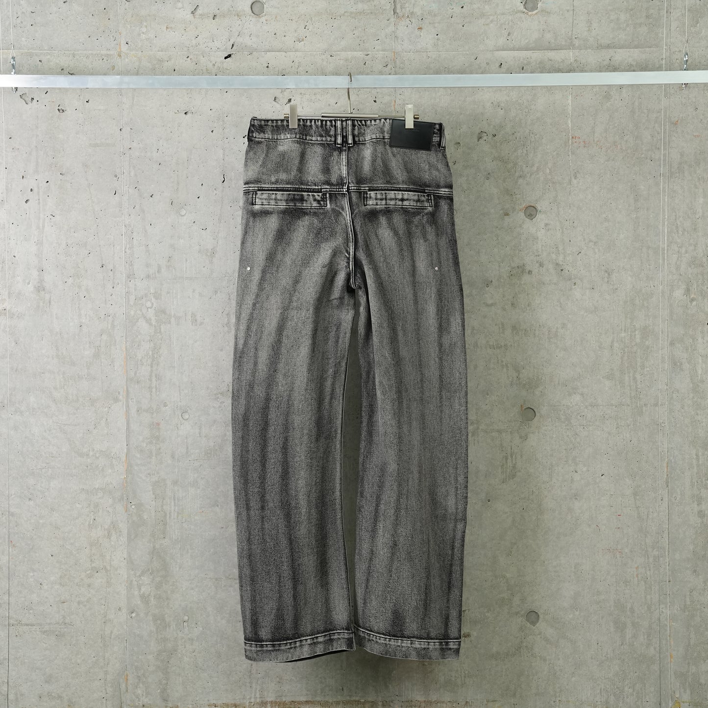 ASSET DENIM PANT / CHARGRILL