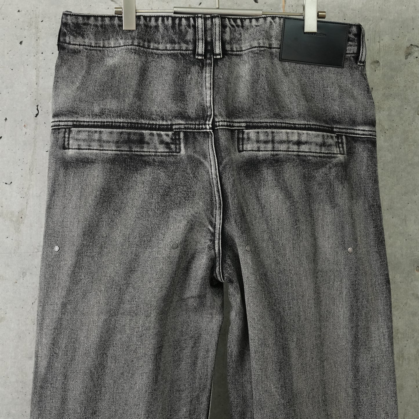 ASSET DENIM PANT / CHARGRILL