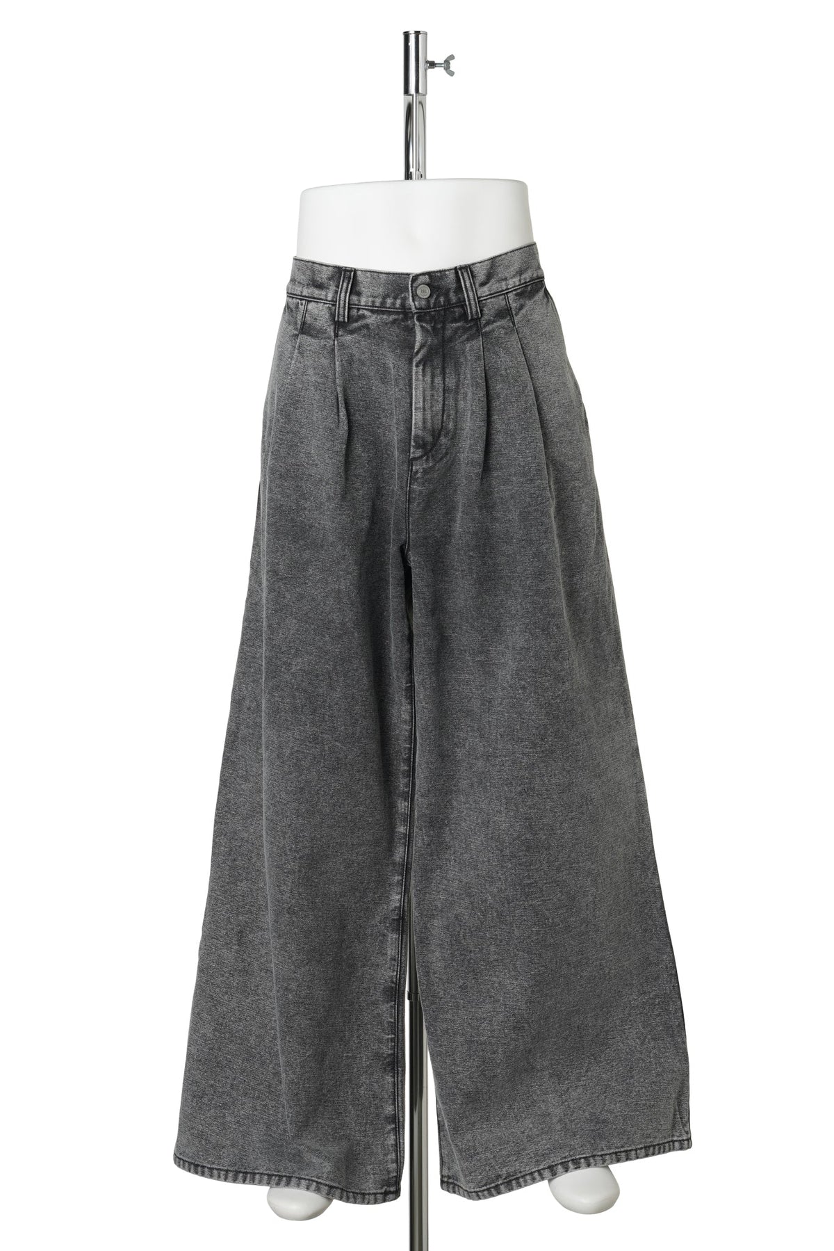 UNISEX PLEATED JEANS / BLACK