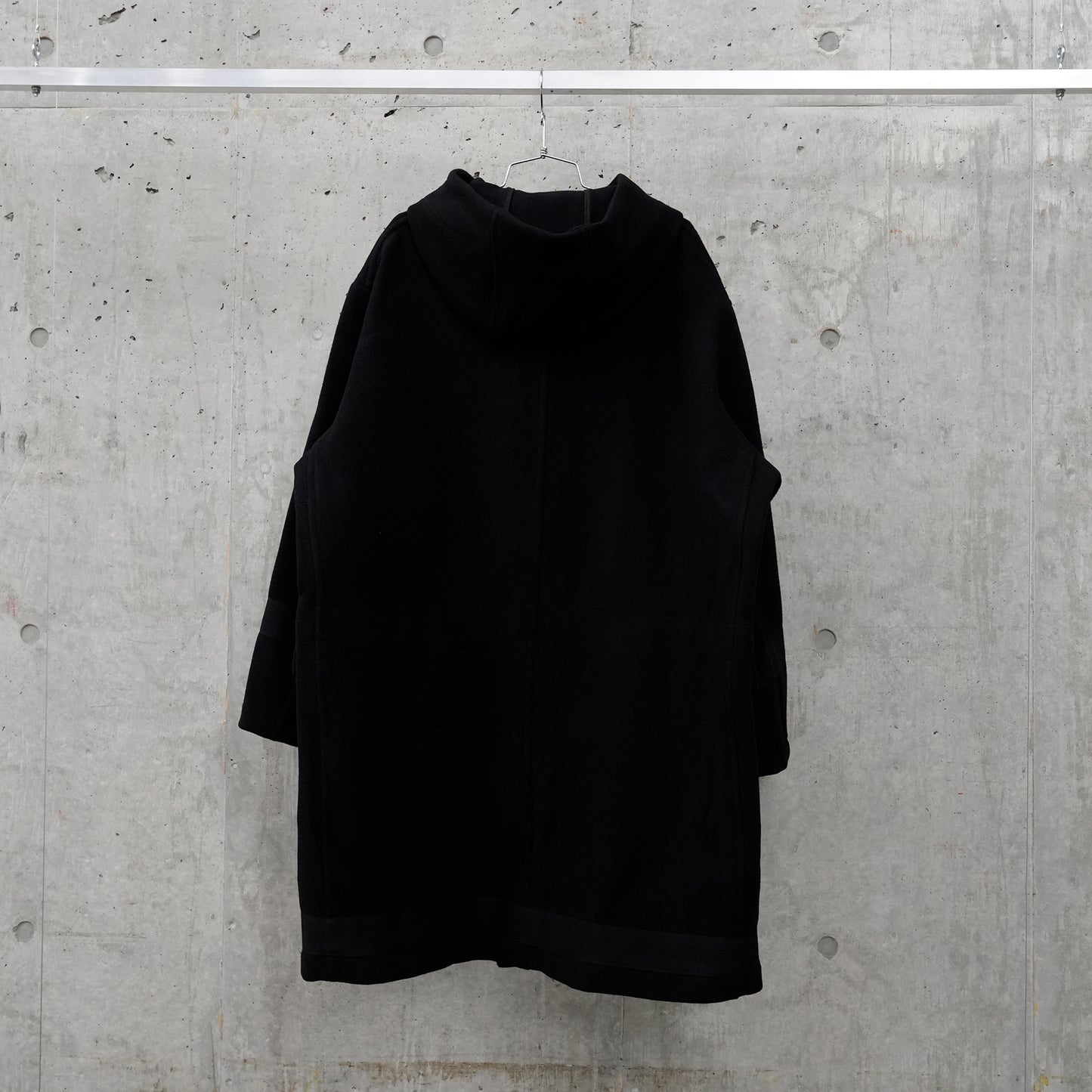 HEAVY WOOL COAT / BLACK