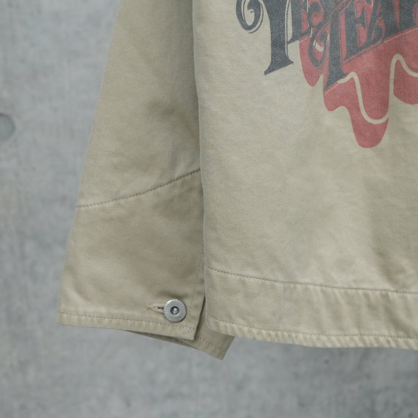 GUARD UR HEART ZIPJKT / BEIGE