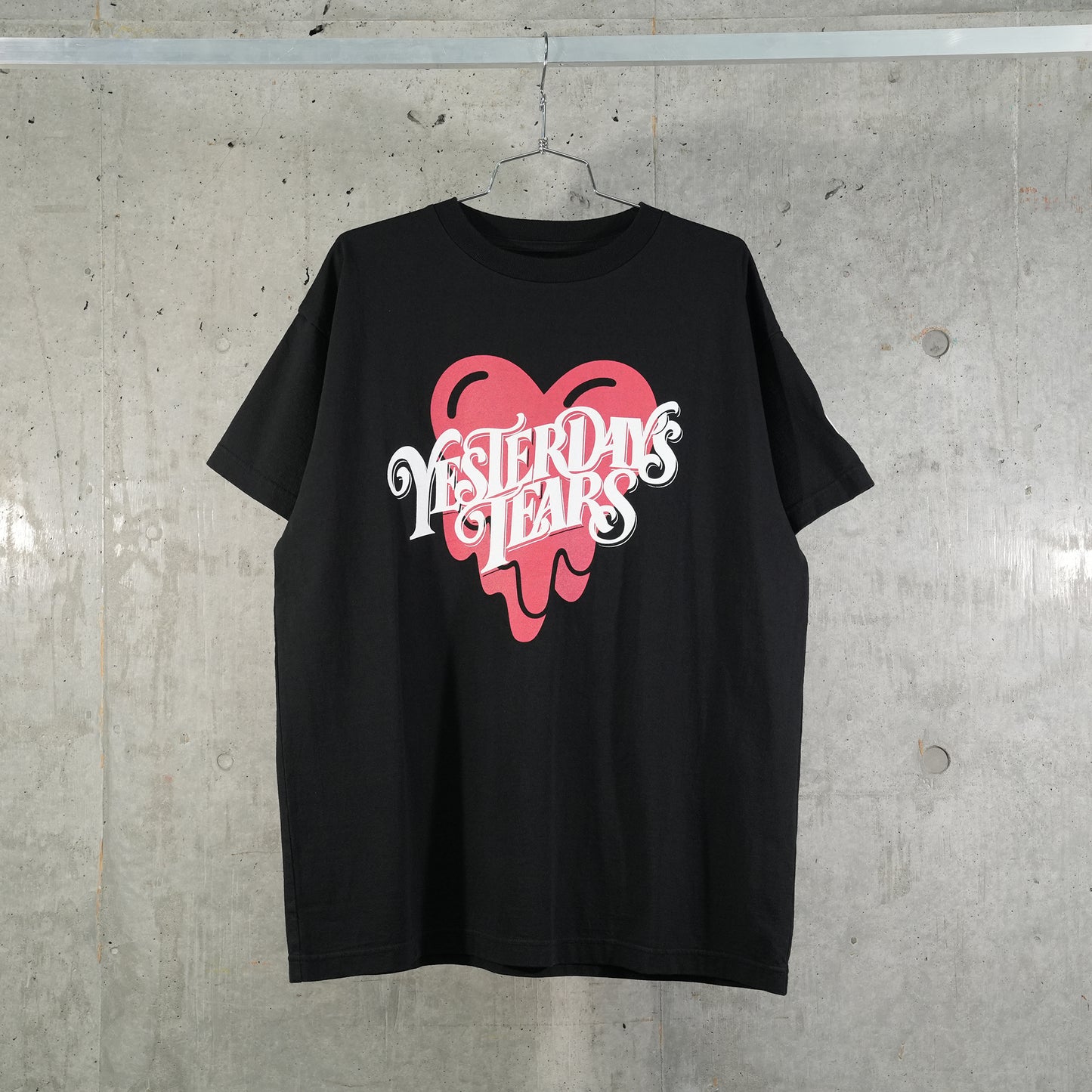 YESTERDAY TEARS SS T / BLACK