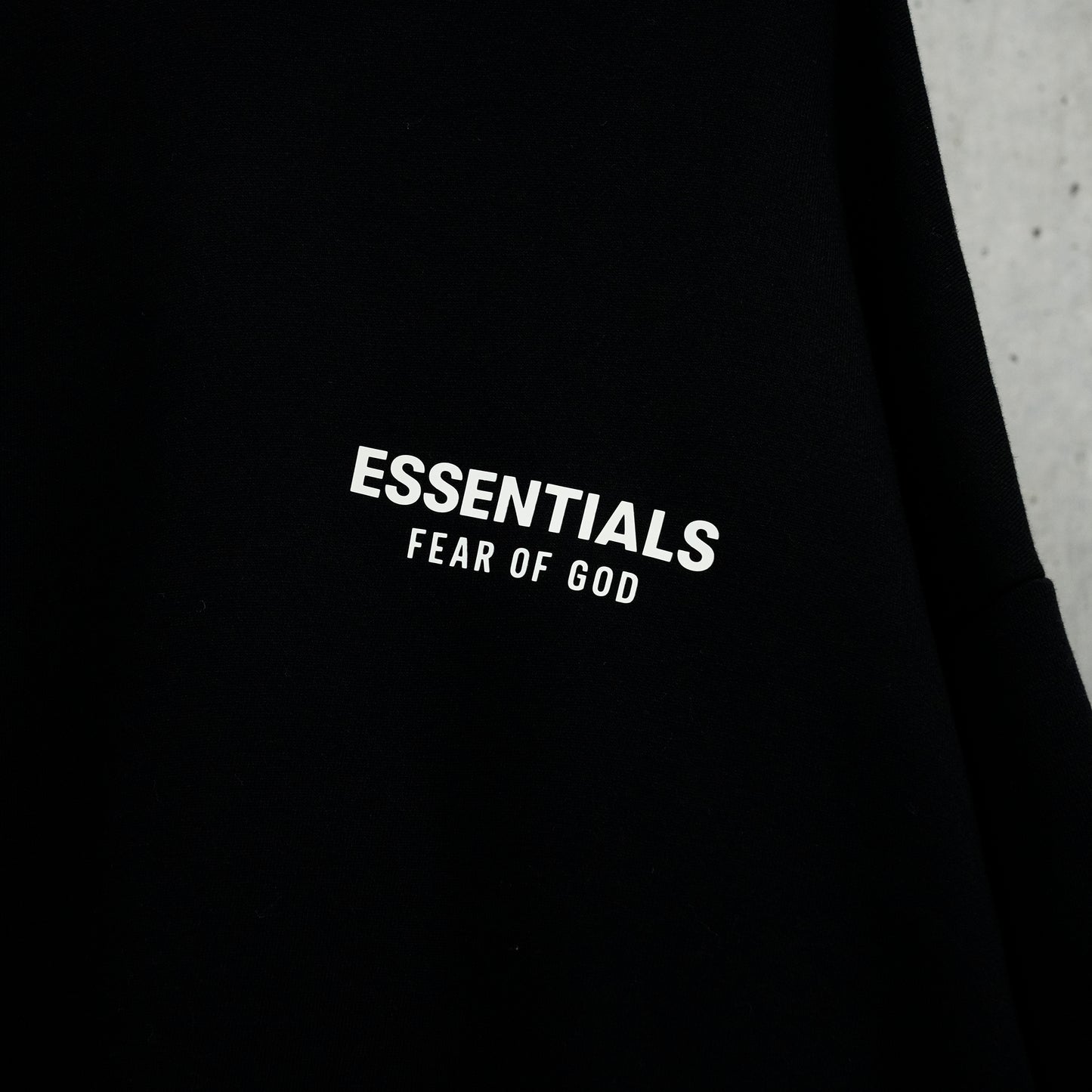 FLEECE HOODIE / BLACK