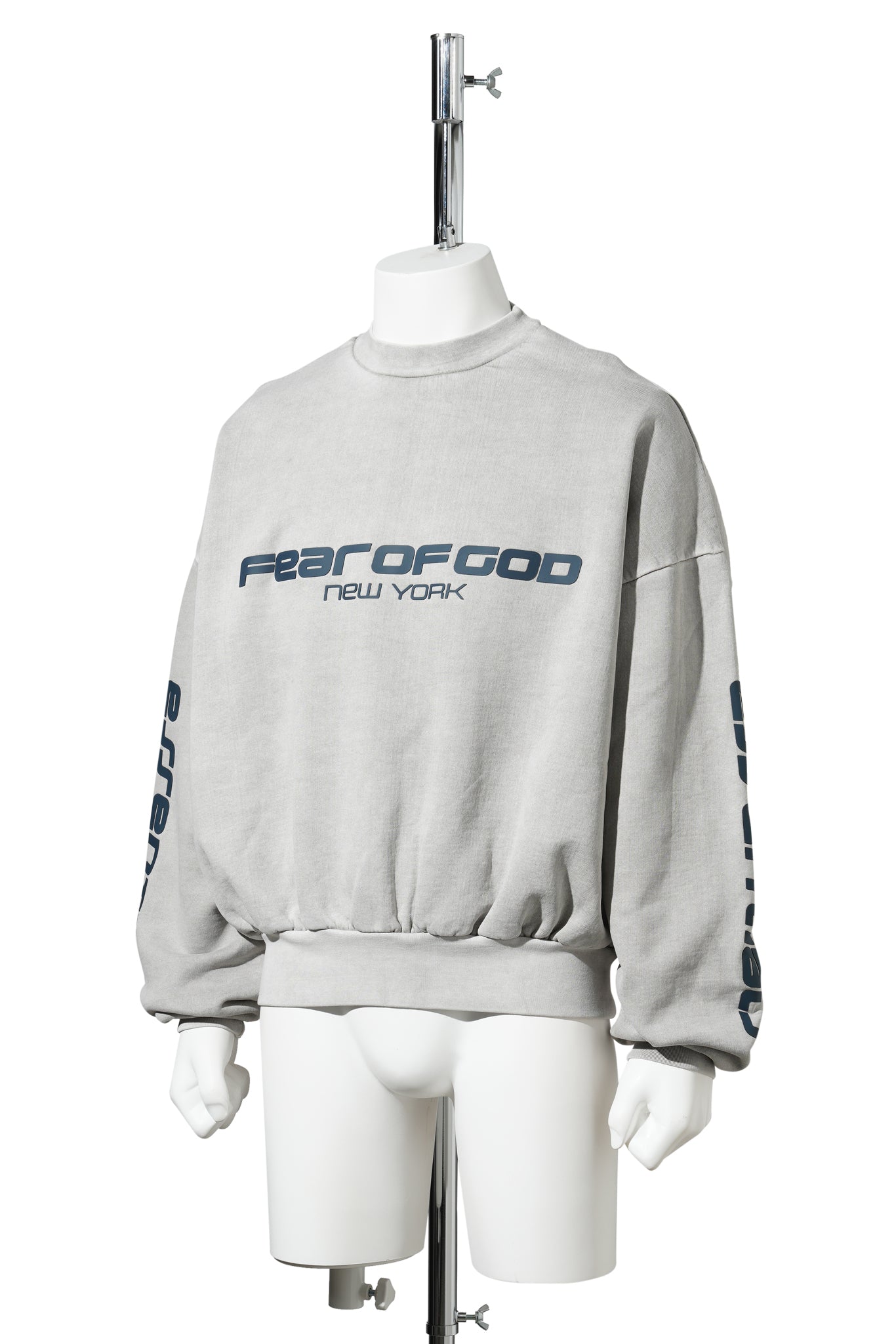 CROPPED RELAXED SWEATSHIRT / SMOKE GREY