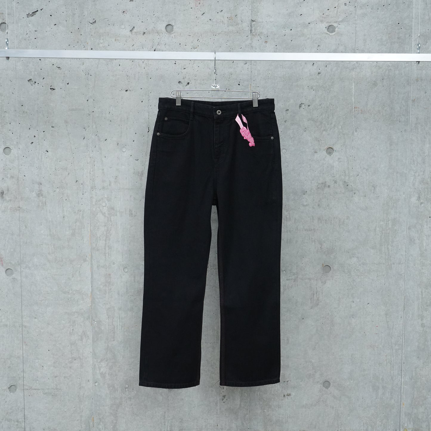 333 BLACK STRAIGHT CUT JEANS / BLACK