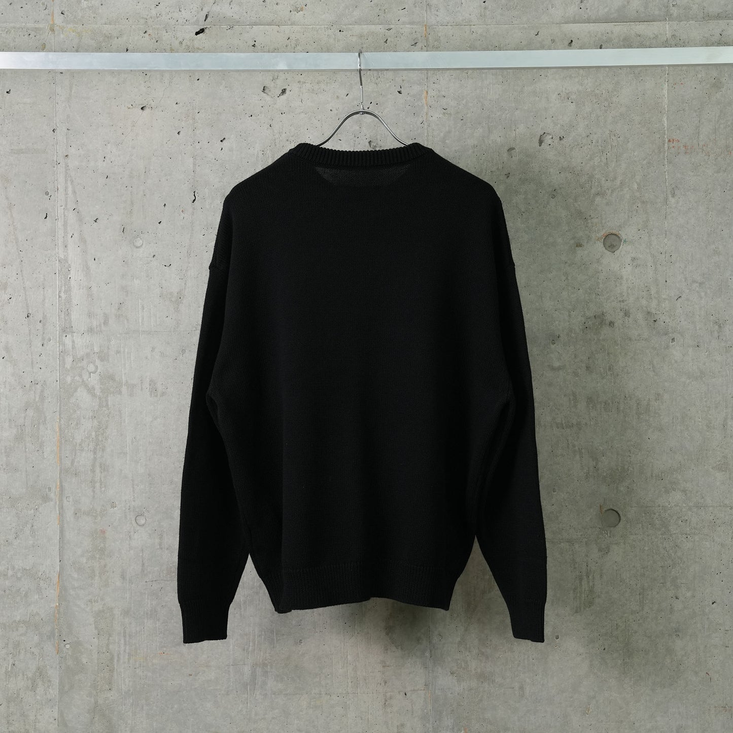 FA HOLLYWOOD SWEATER / BLACK