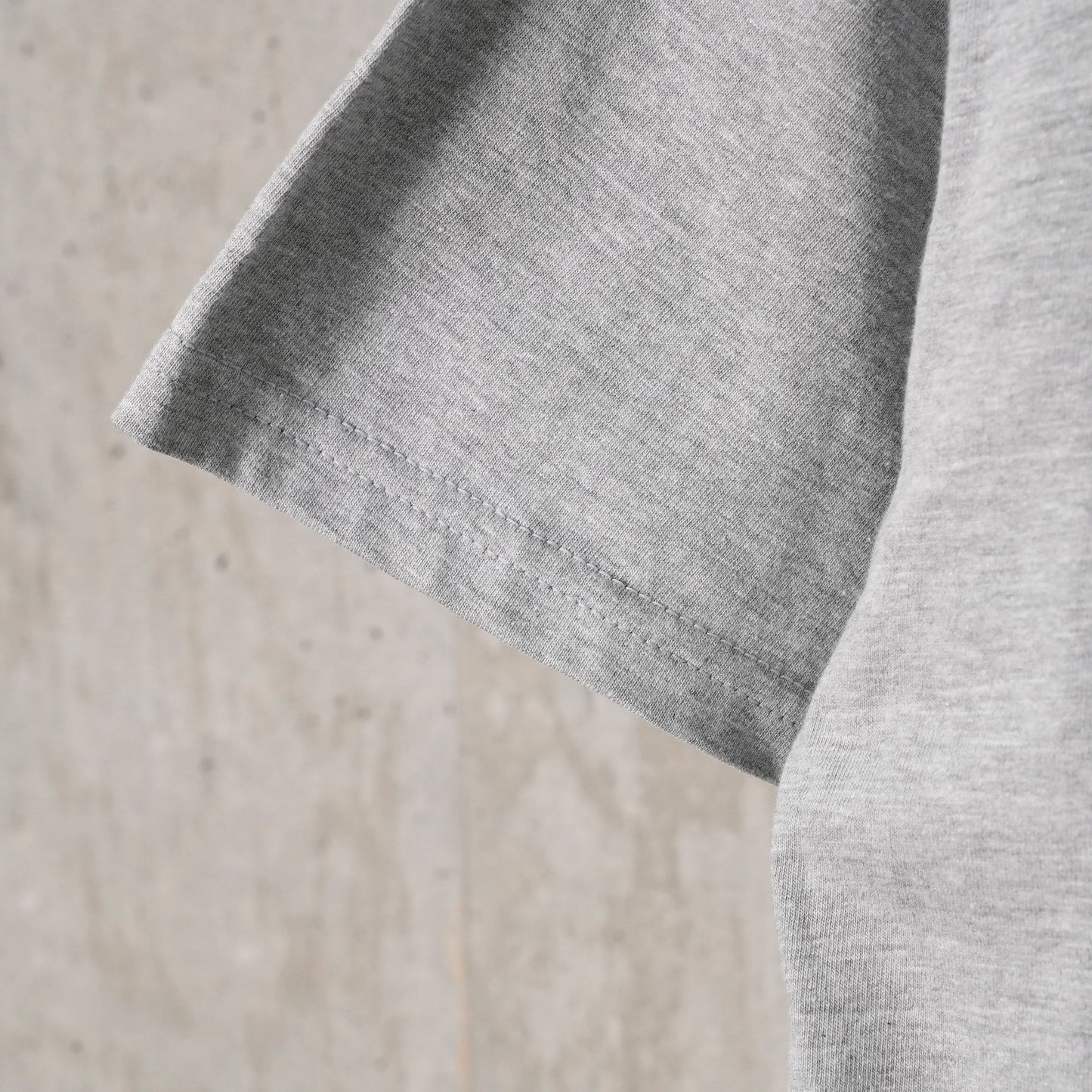 BIKE GIRL SHORT SLEEVE TEE / HEATHER GREY