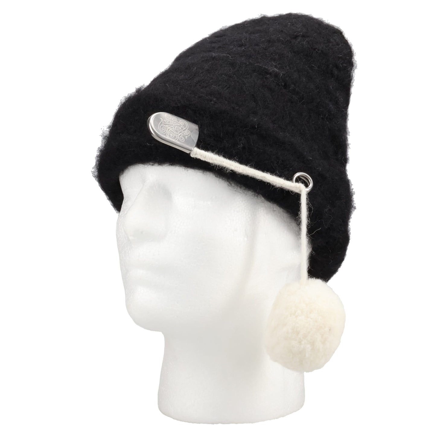 SAFETY PIN BEANIE / BLACK
