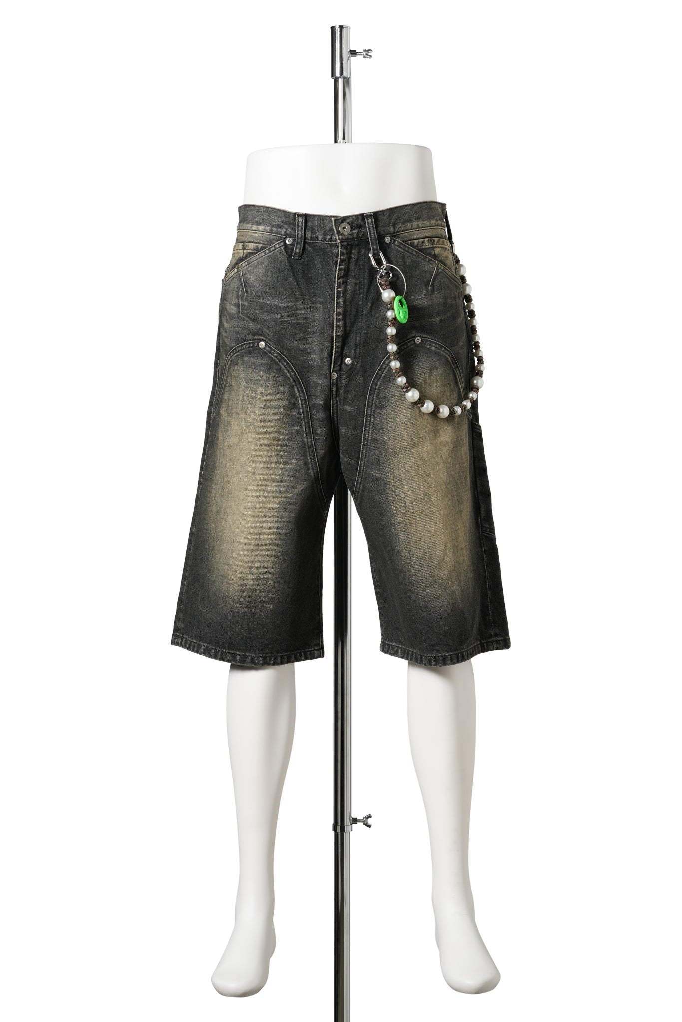 NEWCOMMUNE BAGGY DENIM SHORTS / BLACK