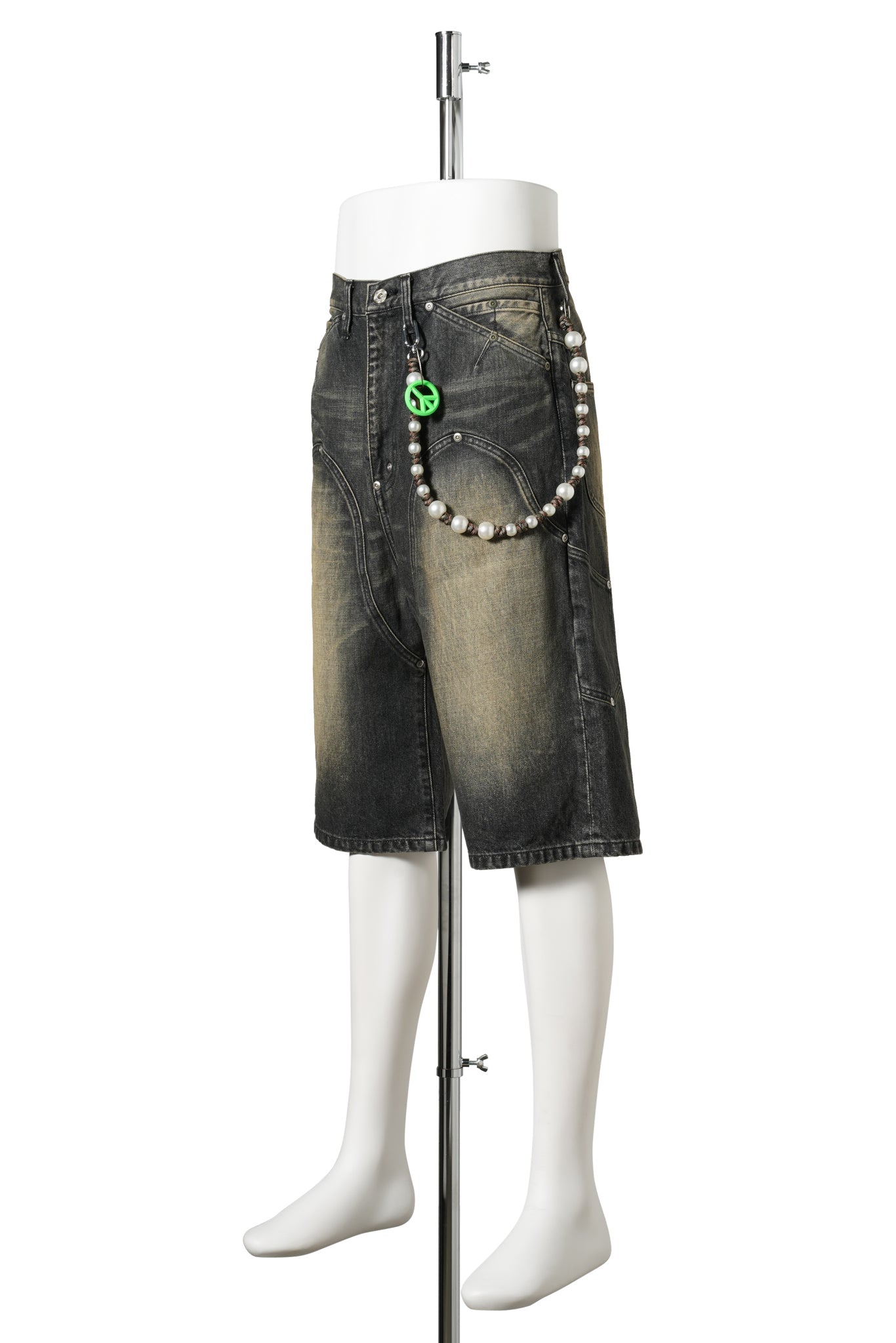NEWCOMMUNE BAGGY DENIM SHORTS / BLACK