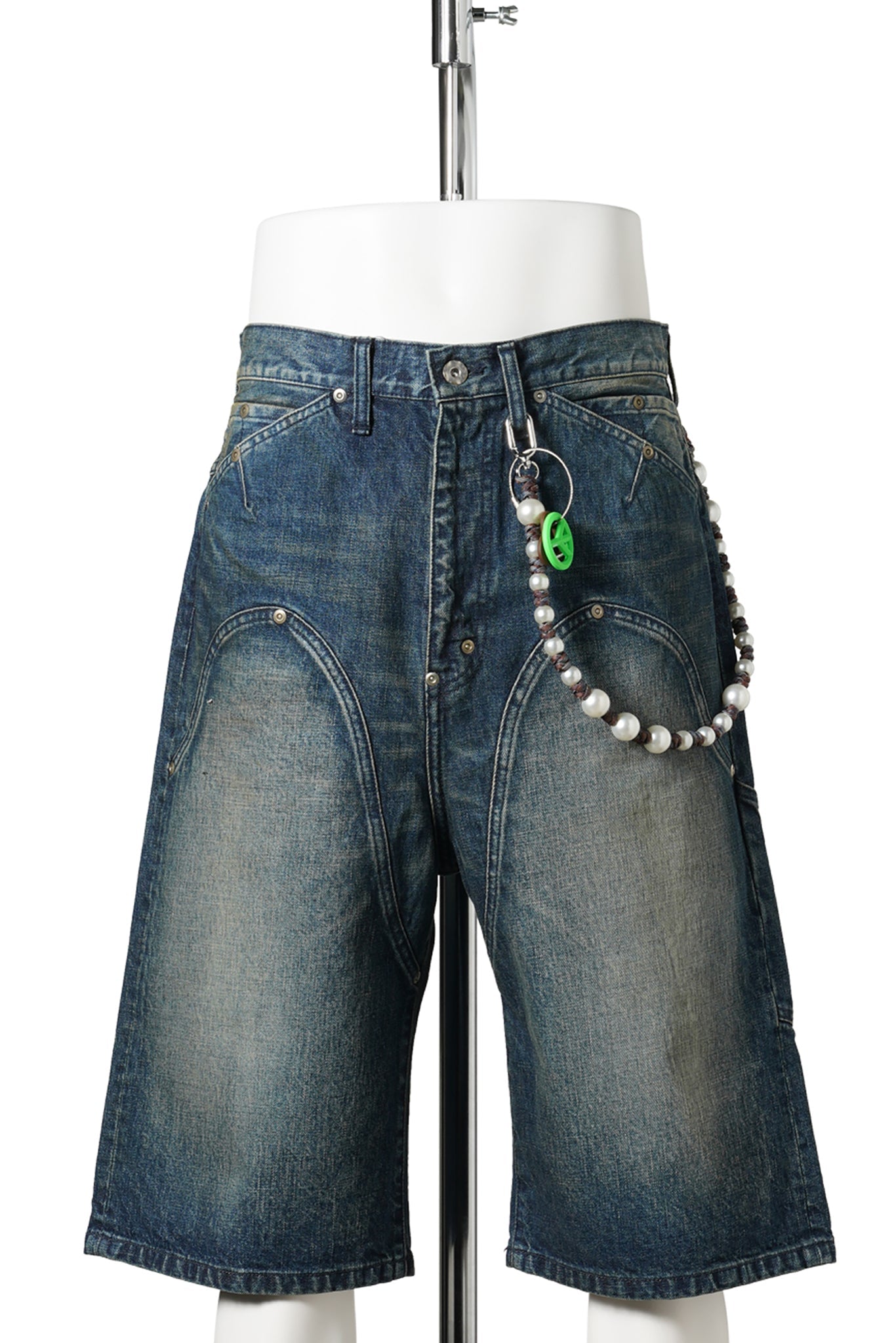 NEWCOMMUNE BAGGY DENIM SHORTS / INDIGO