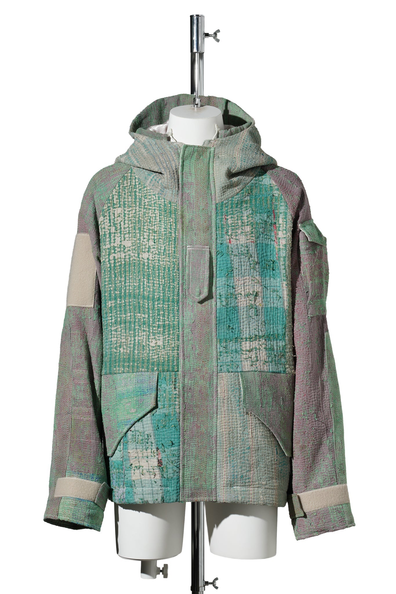 KANTHA QUILT FWCS / ASSORT