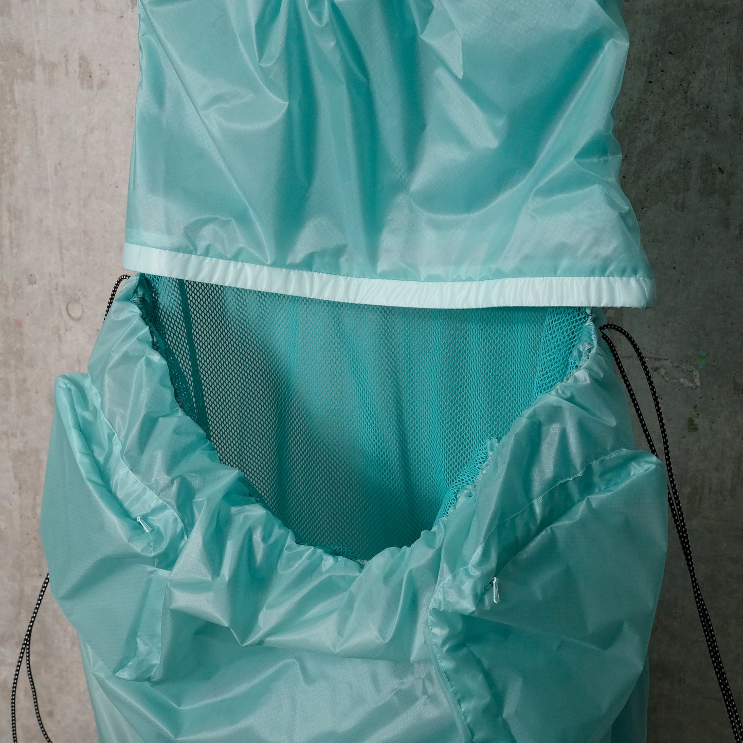 VERSATILLW DRAWSTRING BAG DRESS BABY BLUE / AQUA