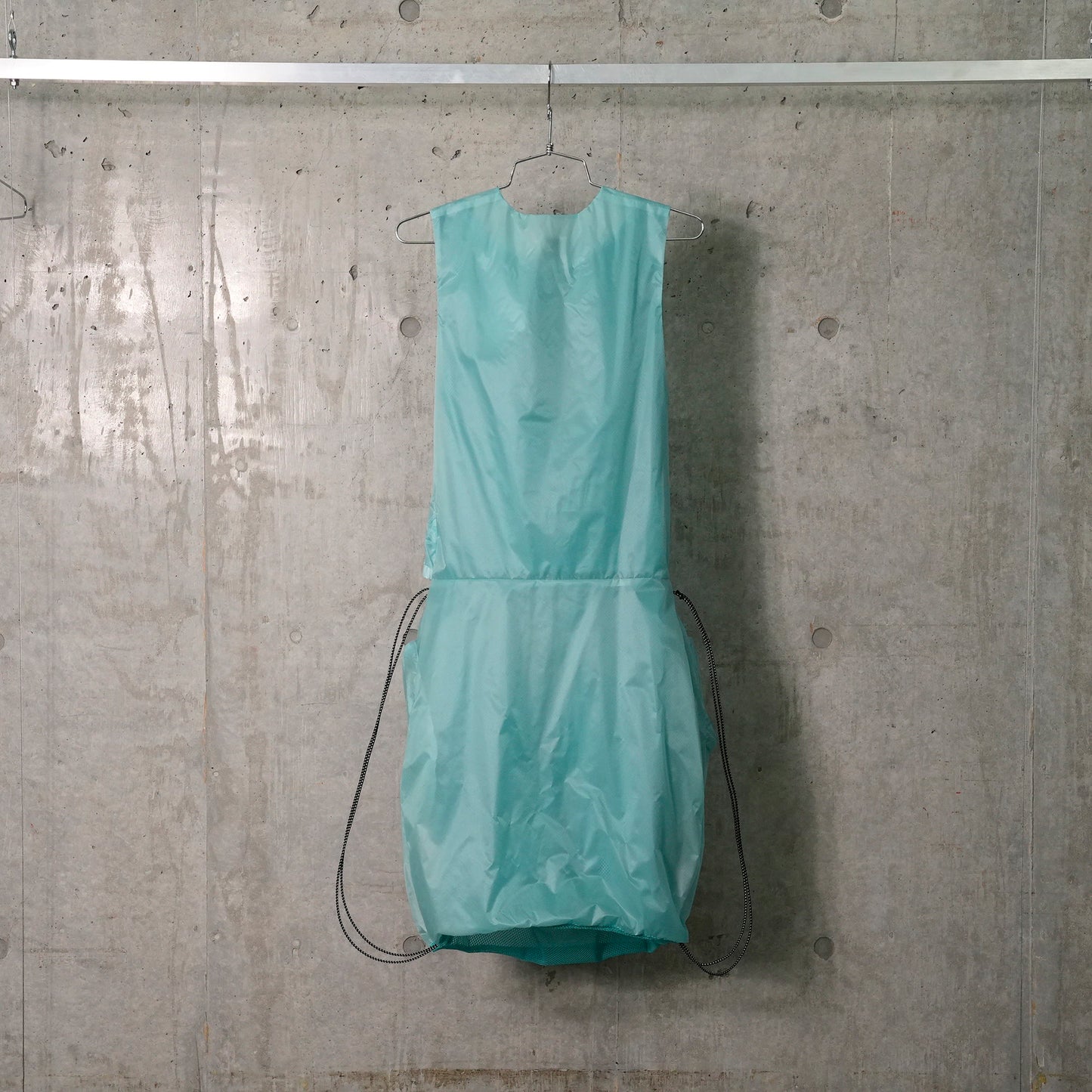 VERSATILLW DRAWSTRING BAG DRESS BABY BLUE / AQUA