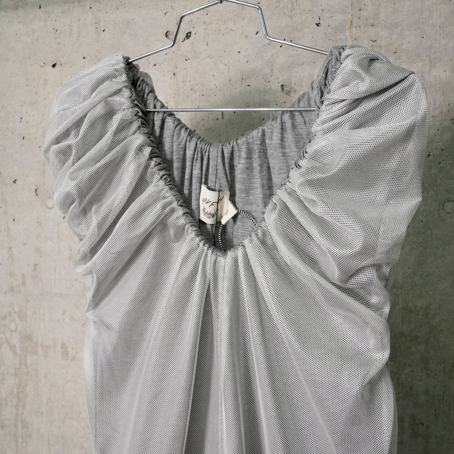 LOW RISE JUMPSUIT / GRAY