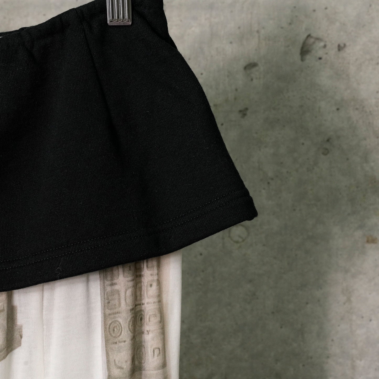 PACKING LIST LAYERED SKIRT / BLACK&WHITE