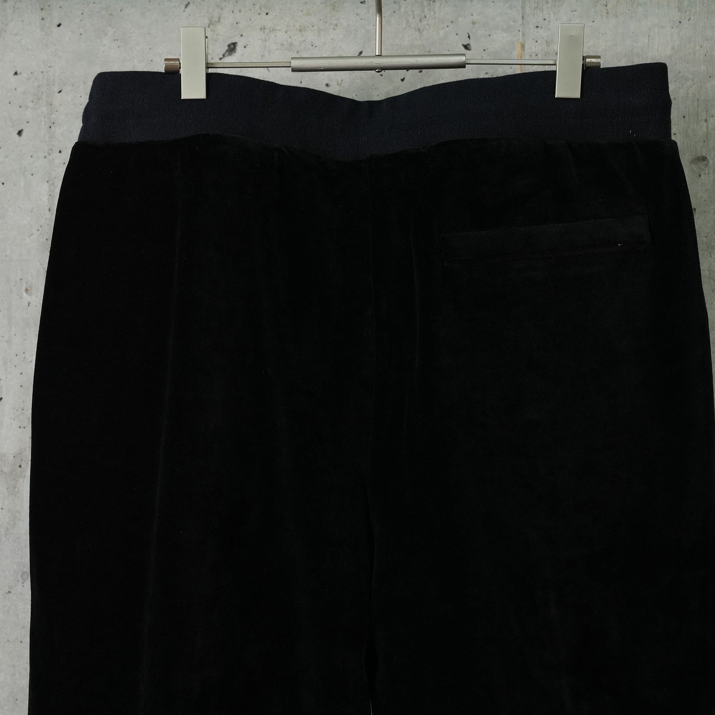 F+ VELOUR TRACK PANT / C901:JET BLACK