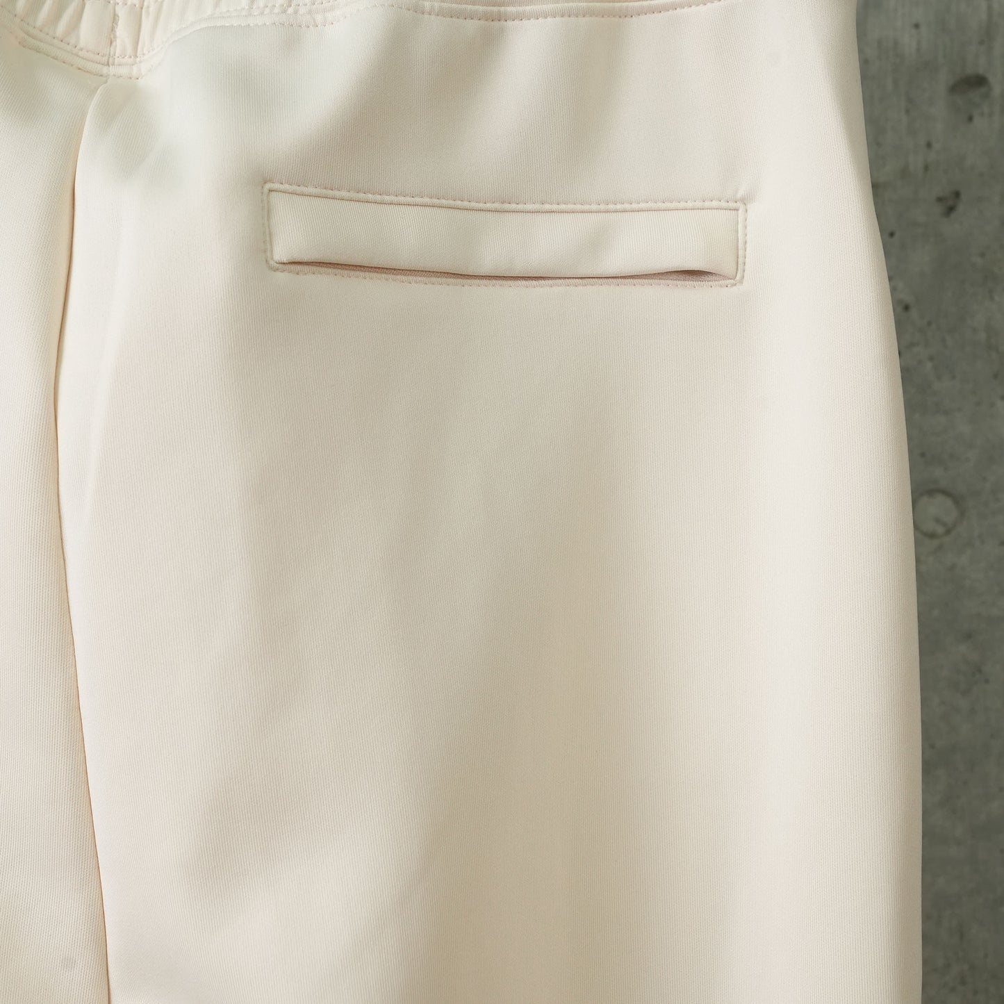 F+ ACE TRACK PANT / C001:IVORY