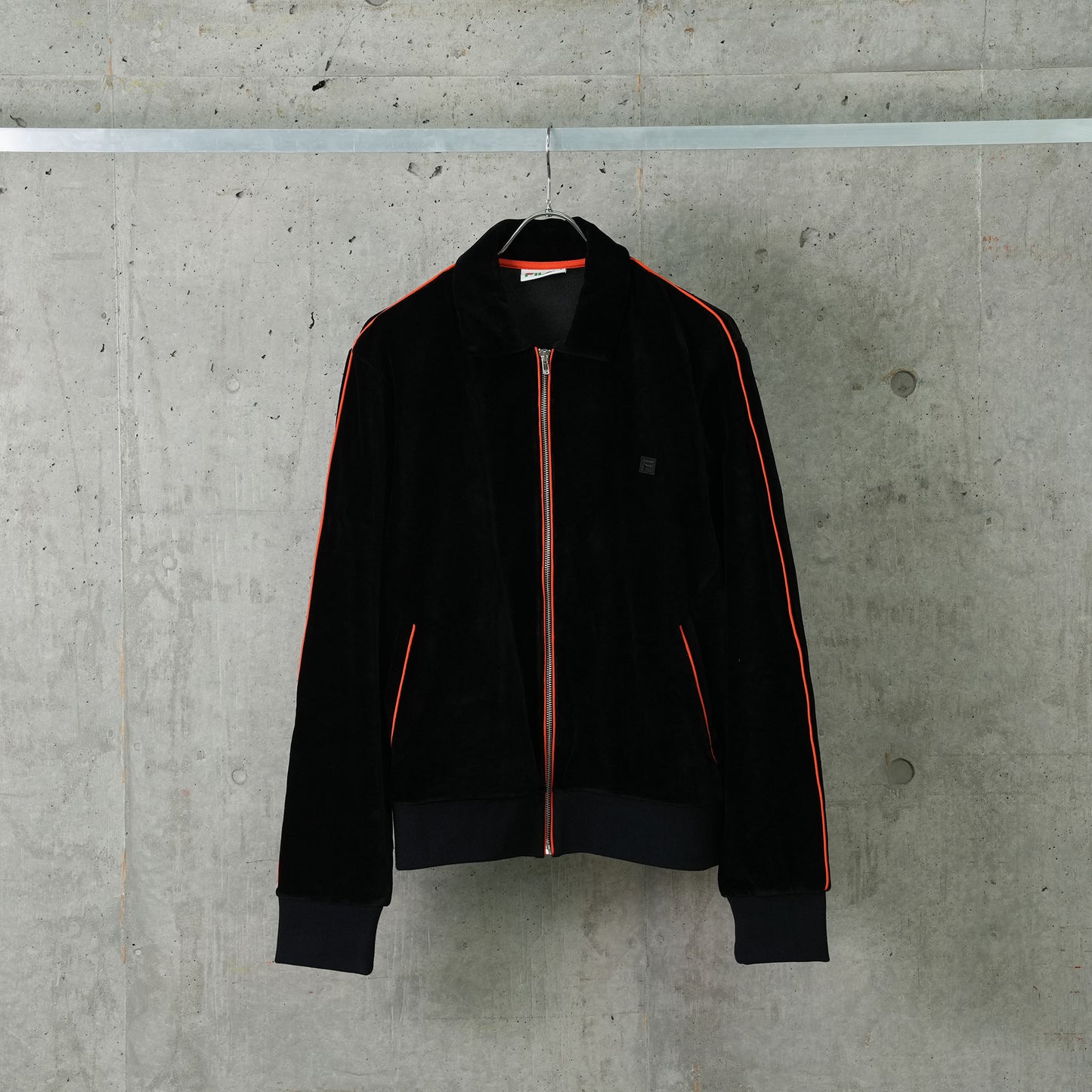 F+ VELOUR TRACK TOP / C901:JET BLACK