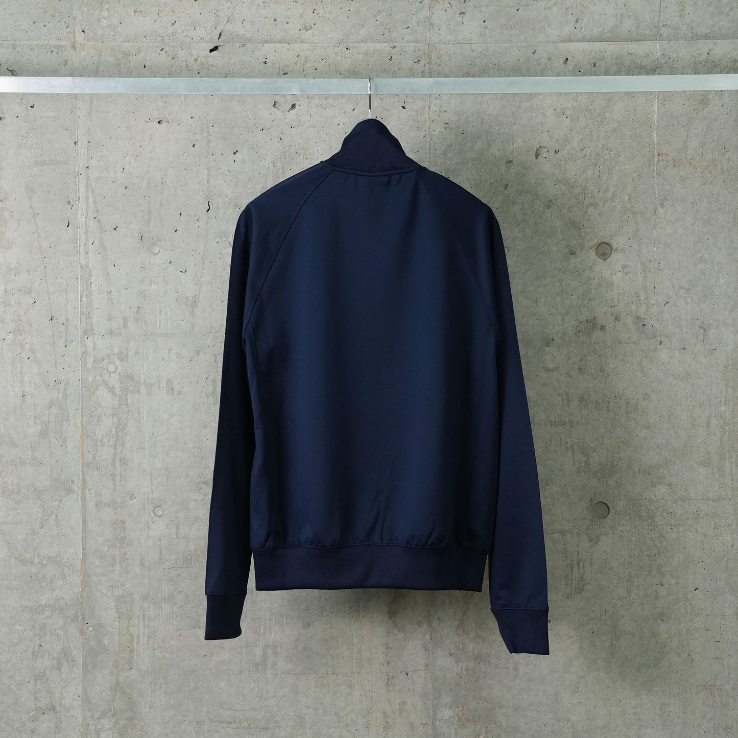 F+ ACE TRACK TOP / C802:RICH DEEP NAVY