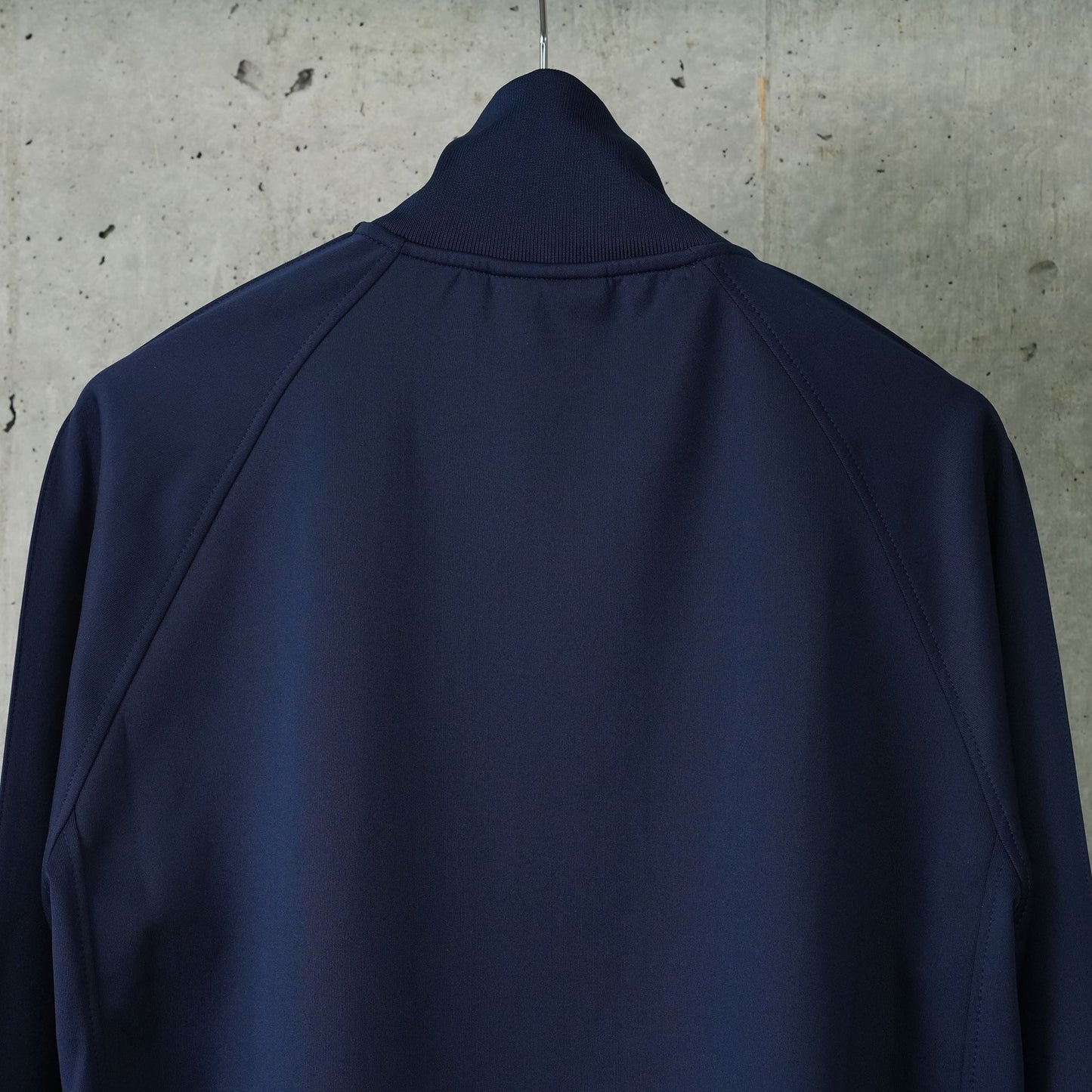 F+ ACE TRACK TOP / C802:RICH DEEP NAVY