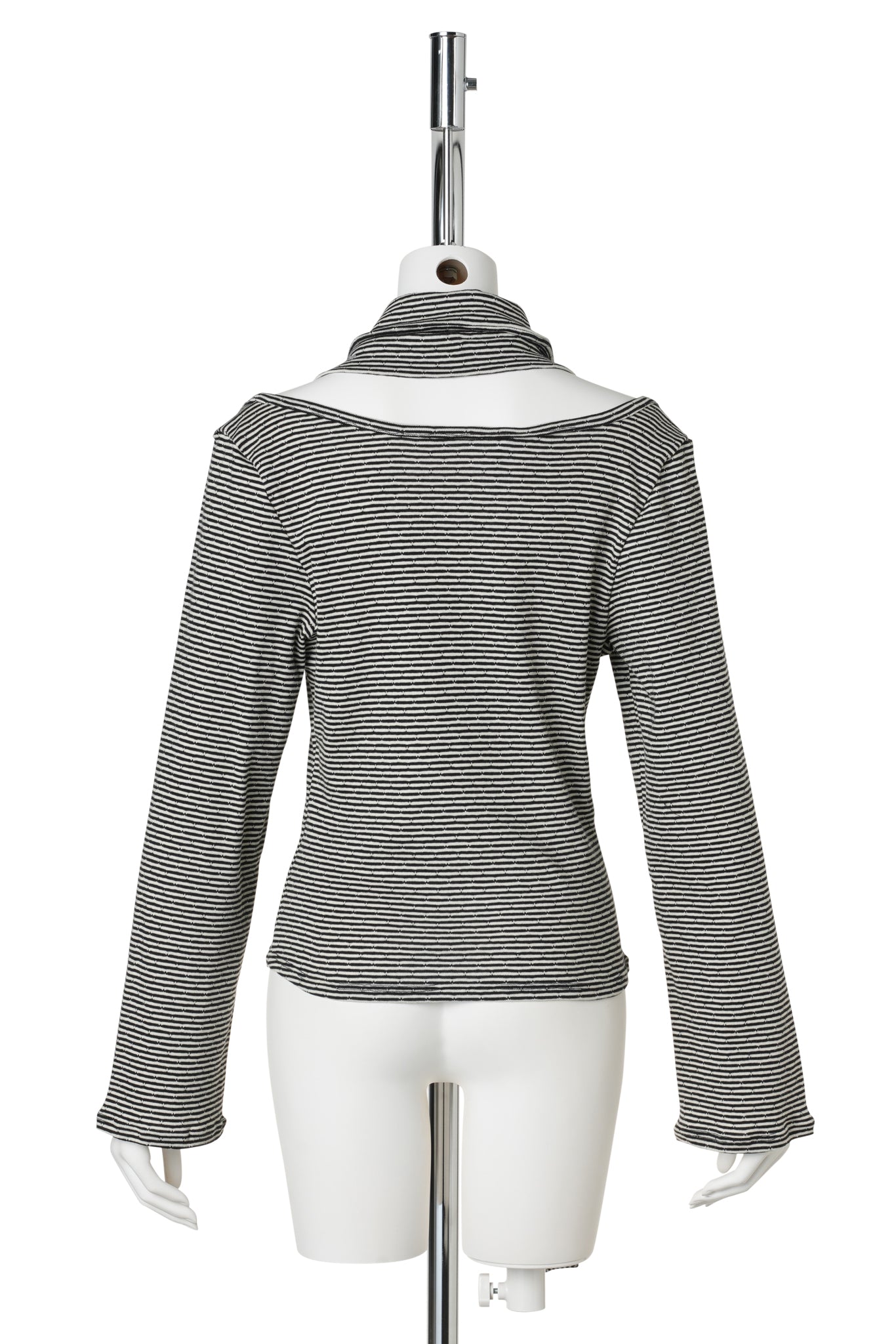 TRIXTINA COLLAR TOP FW26 / BLACK AND WHITE