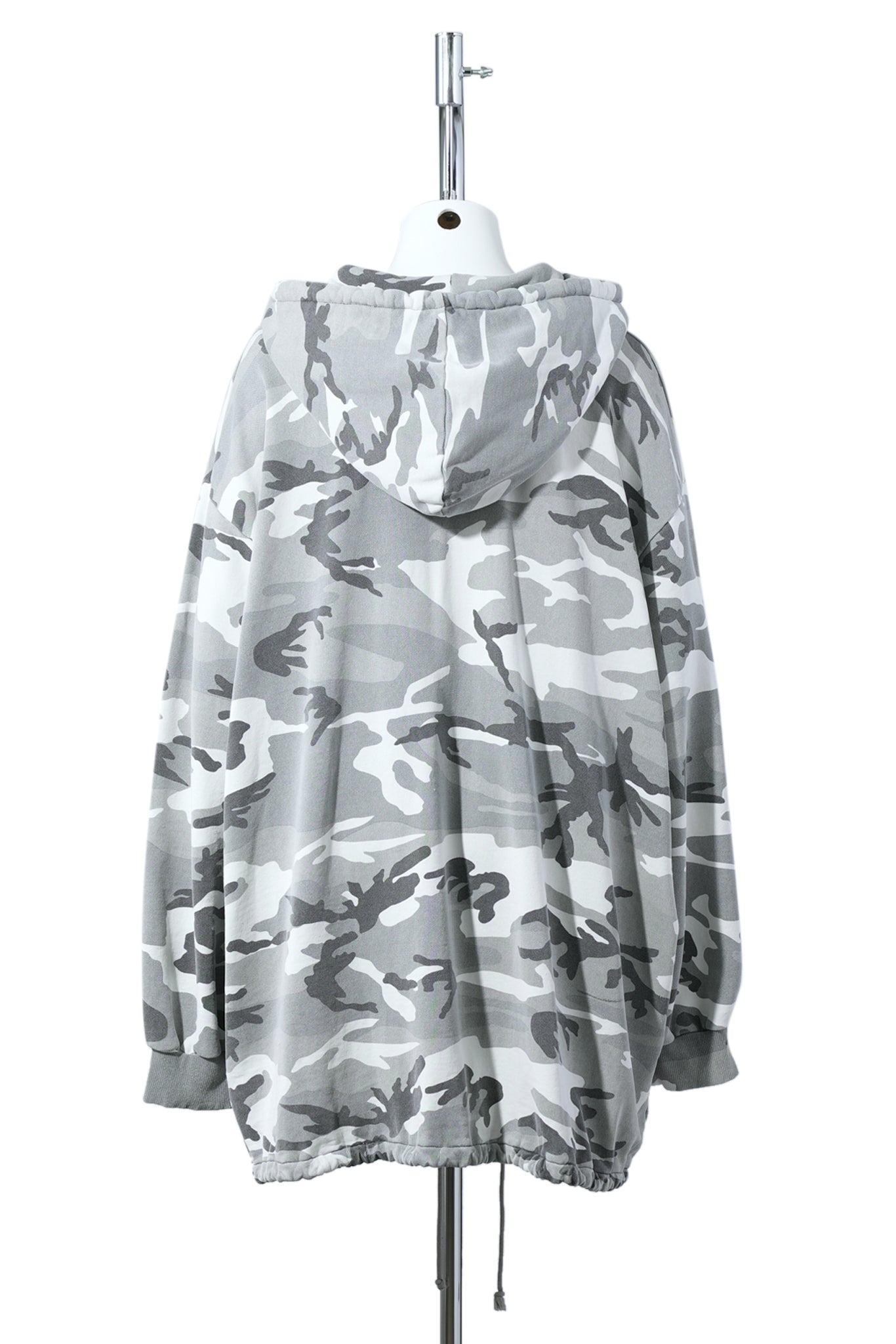 DISTRESSED WASH GIANT CAMO HOODIE / GREY CAMO