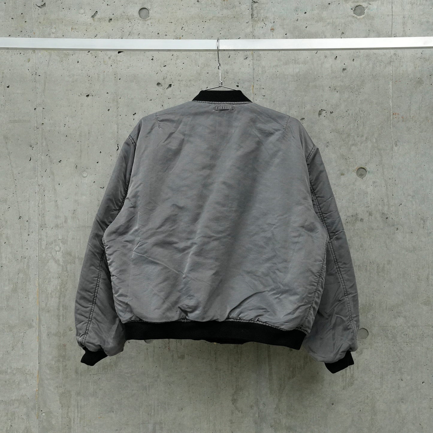 GARMENT DYE PADDED BOMBER JACKET / UC