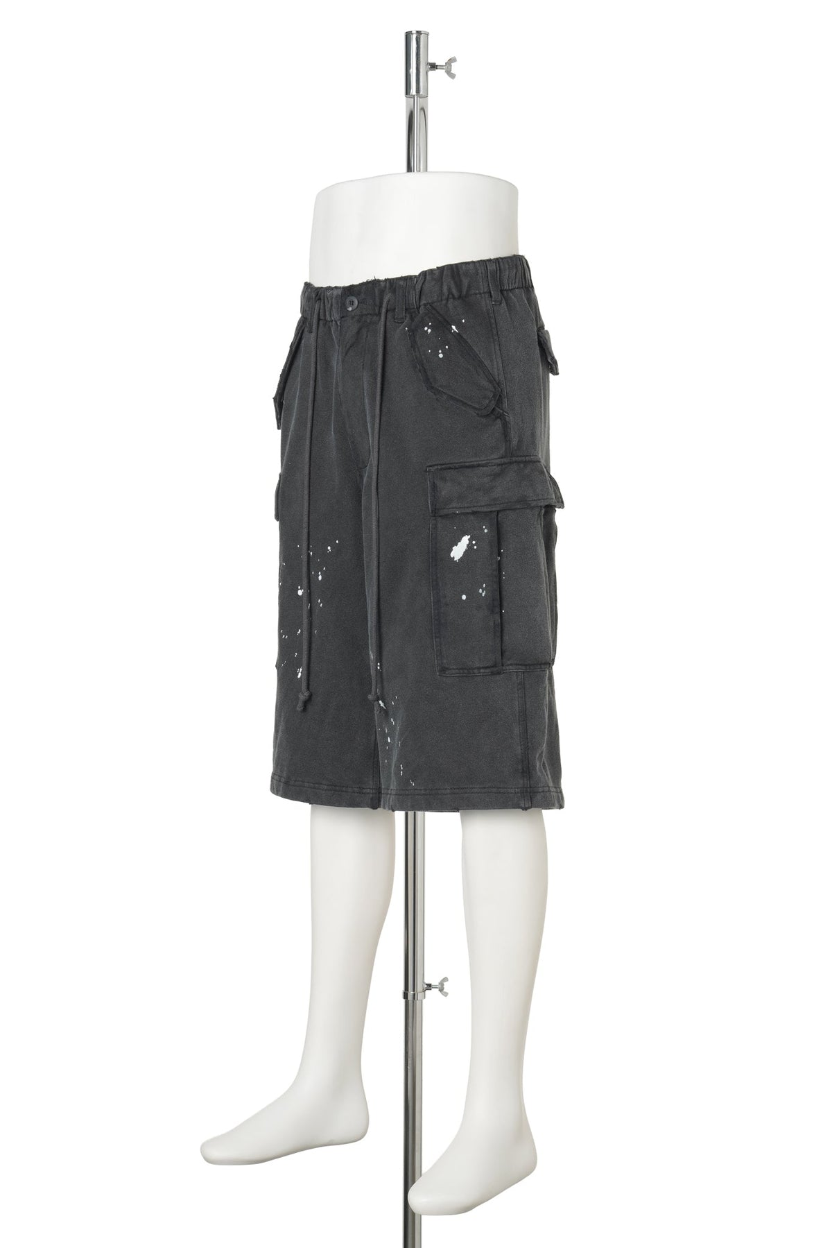 PAINTED DISTRESSED SWEAT CARGO SHORTS / BLACK