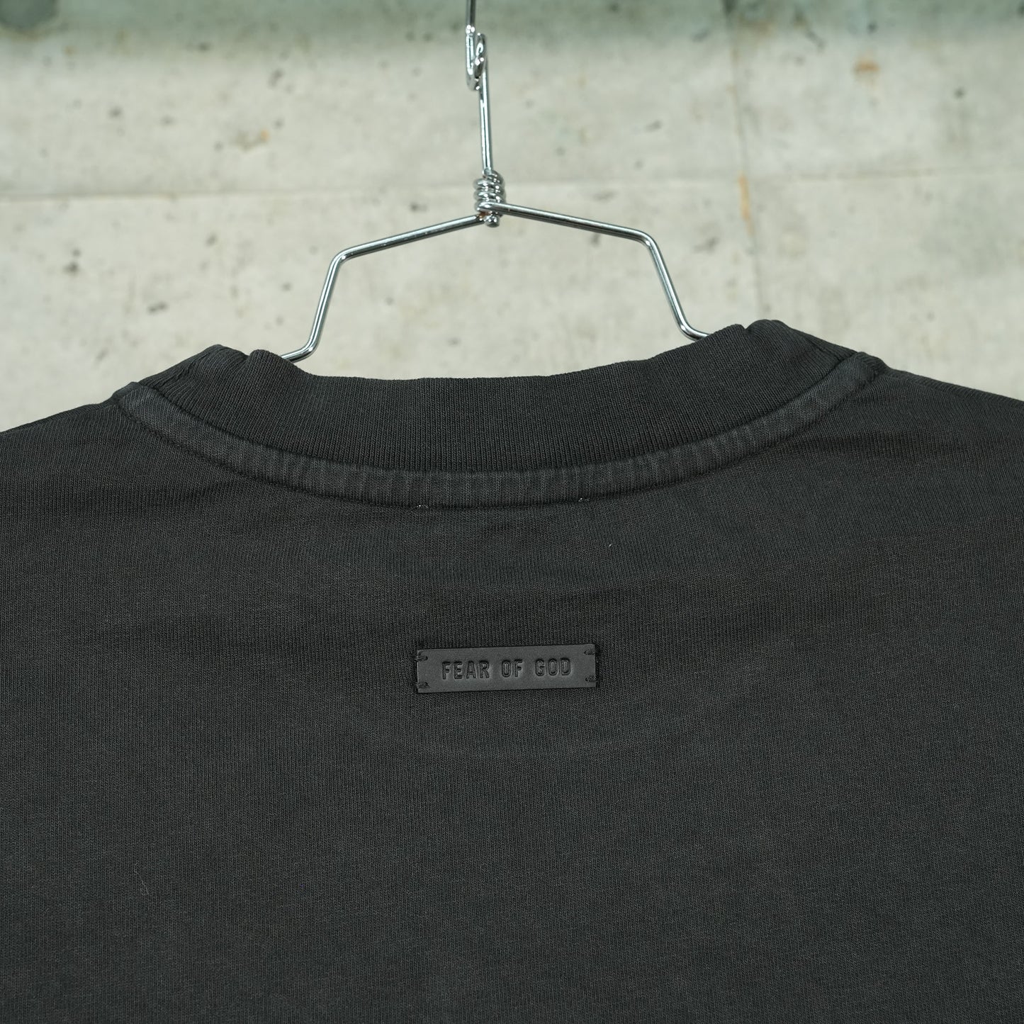 SHORT SLEEVE TEE - LOGO GREY PRINT / 001:BLACK