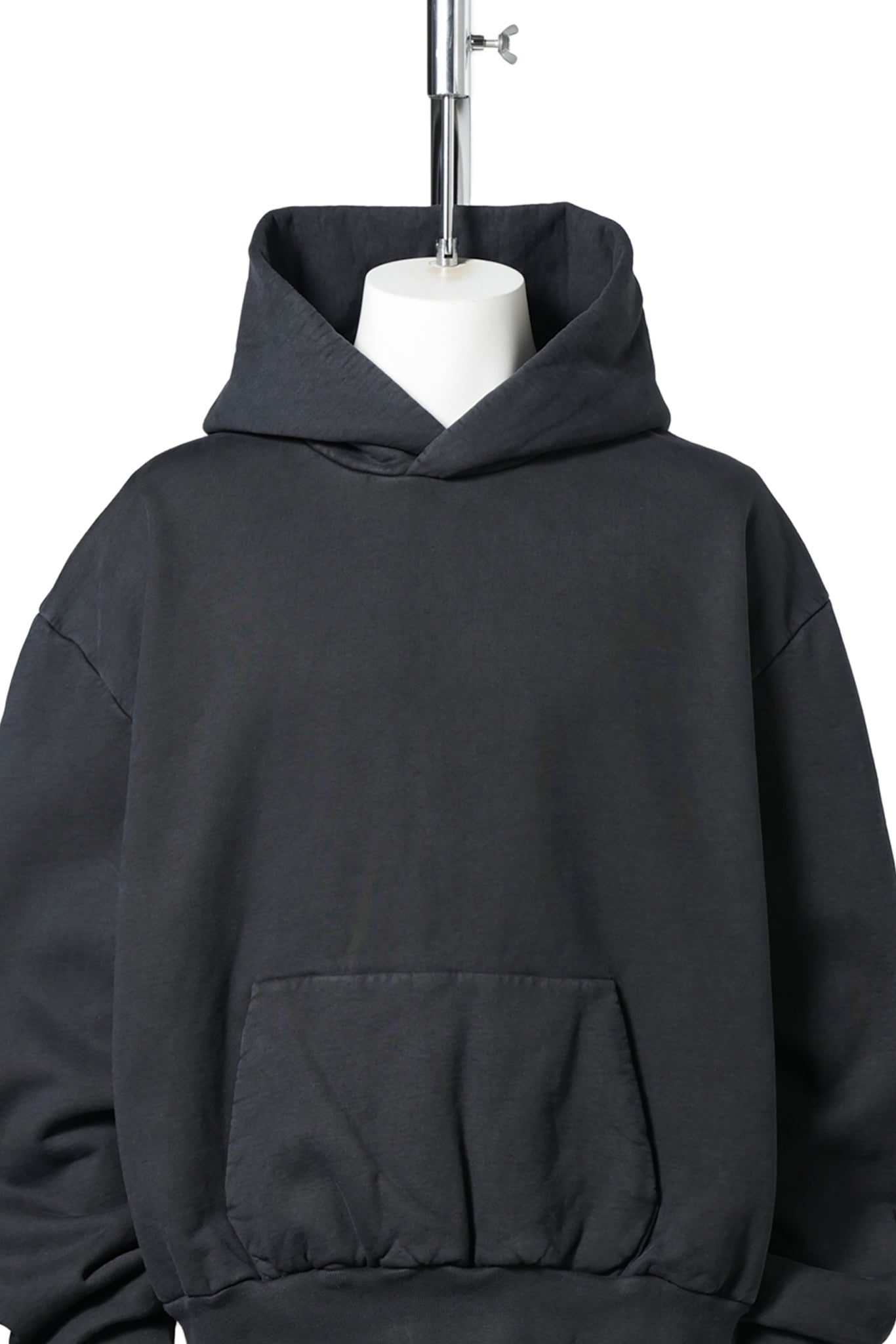 CLASSIC FIT HALF RAGLAN HOODIE W/ POCKET / 001:BLACK