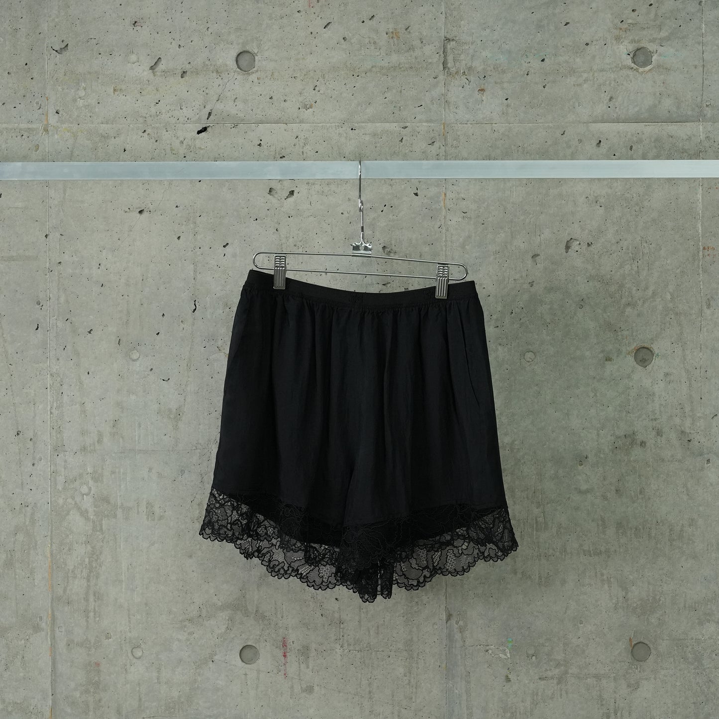 VISCOSE HABOTAI ELASTICATED SHORTS / 099:BLACK