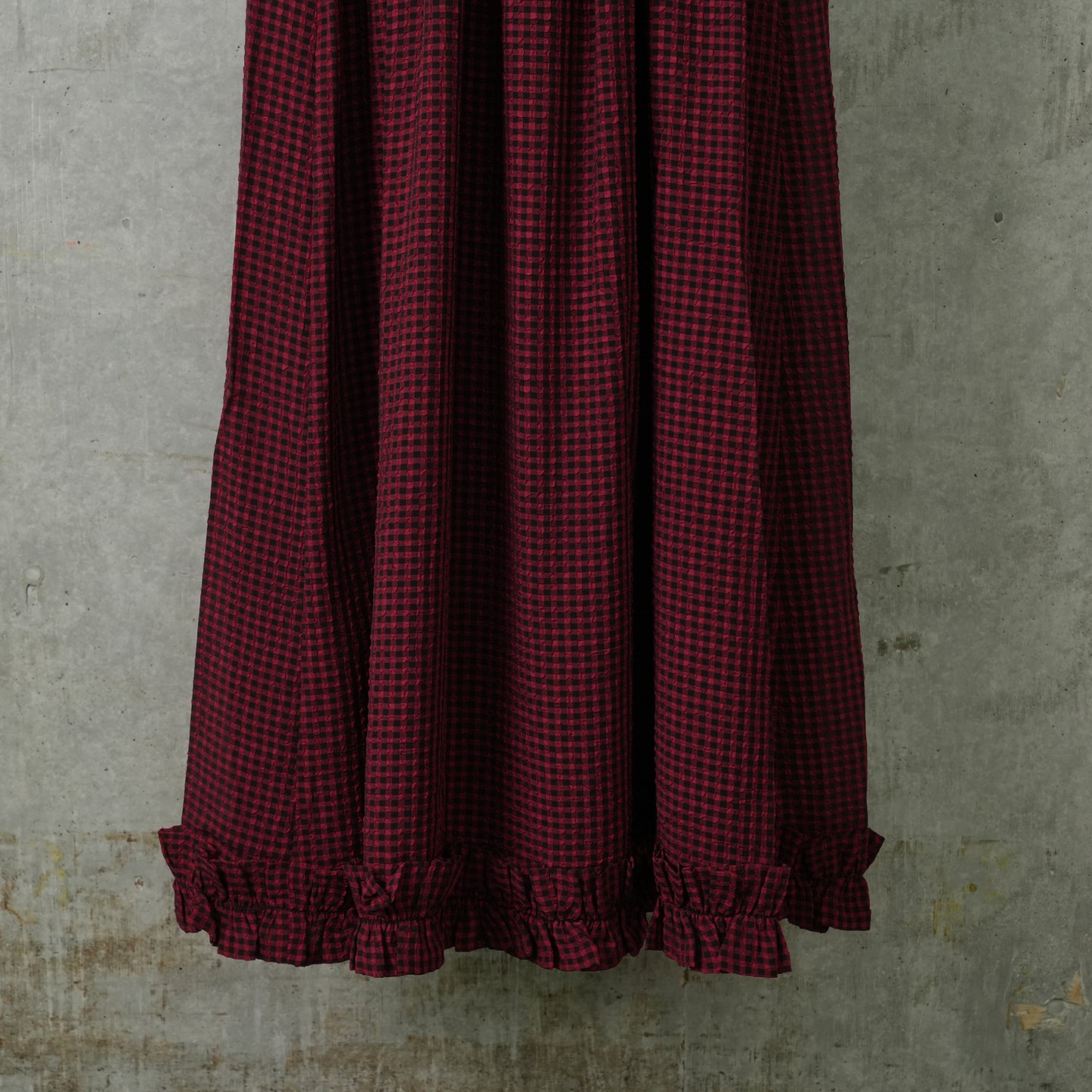 SHEER FLUID CHECK MIDI STRAP SMOCK DRESS / 047:WINERY