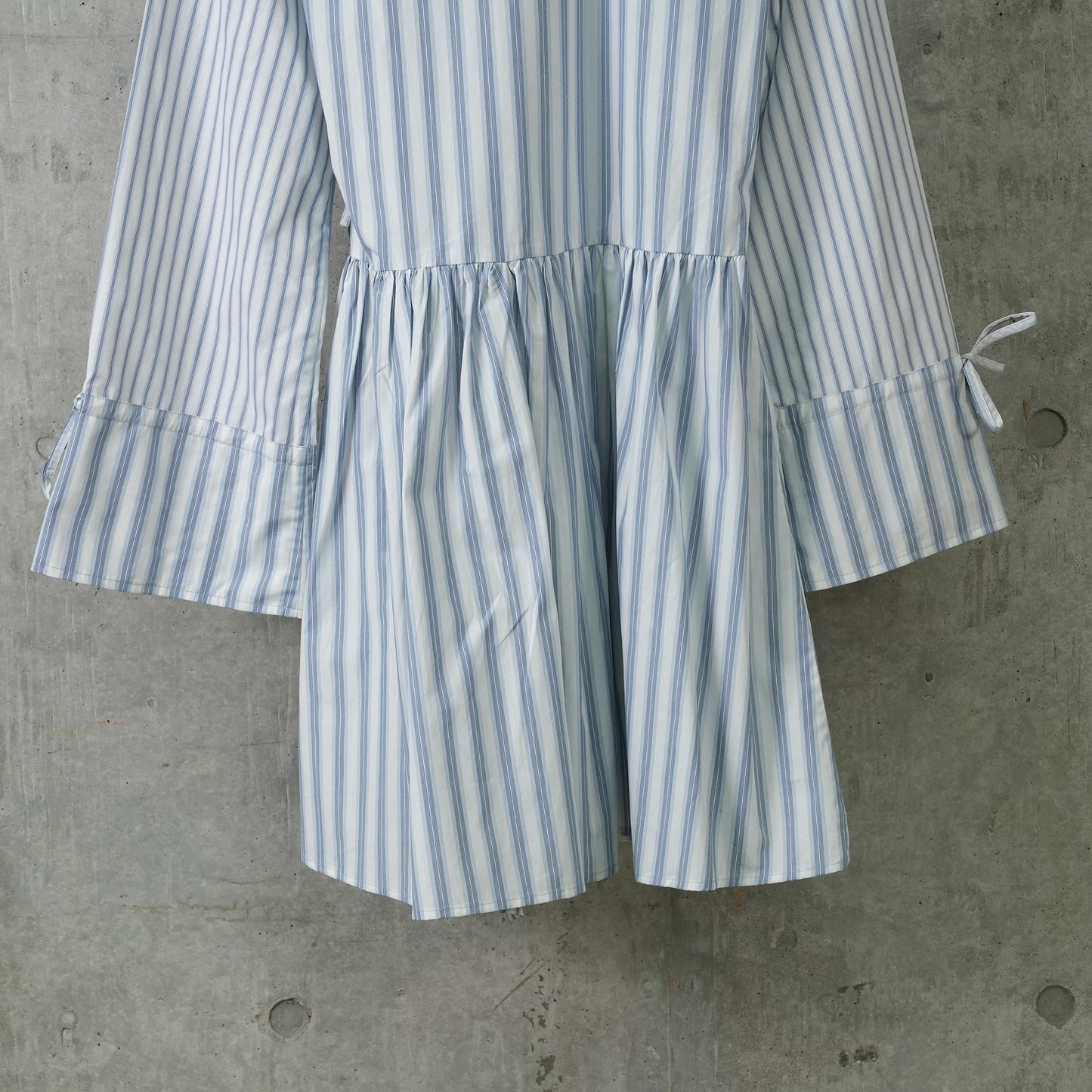 STRIPE COTTON MINI WRAP DRESS / 135:EGRET