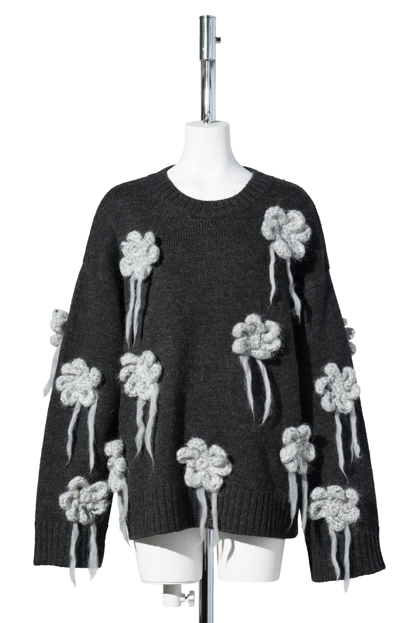 FLOWER CROCHET SWEATER / PHANTOM