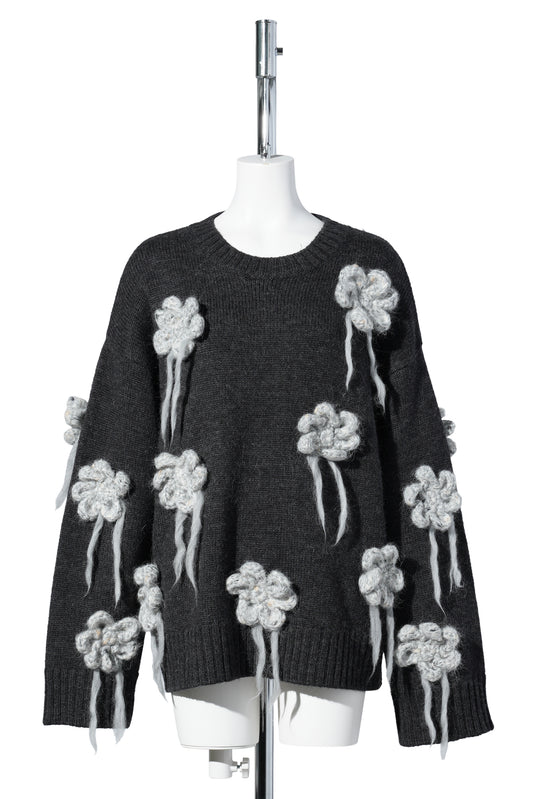 FLOWER CROCHET SWEATER / PHANTOM