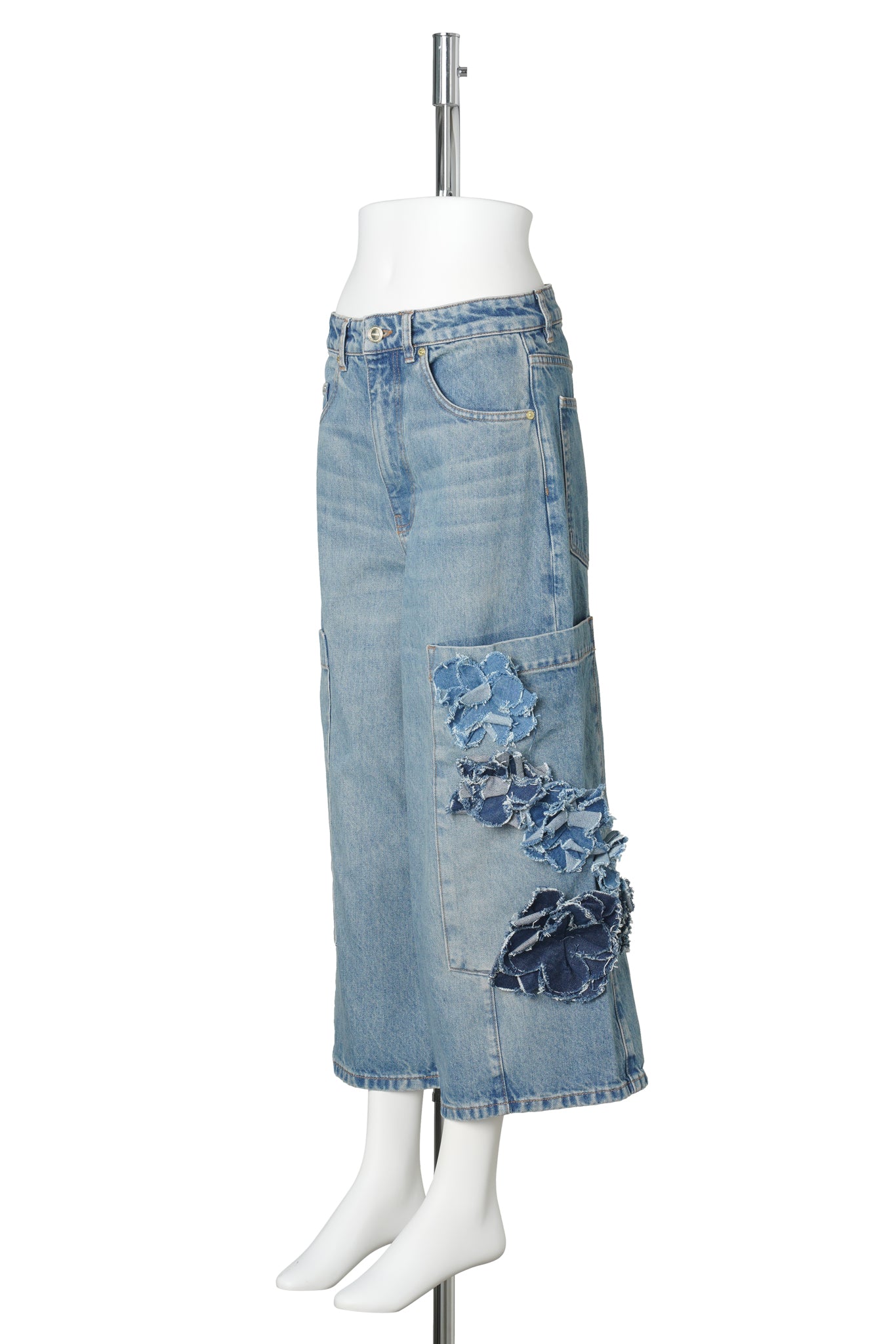 FLOWER DENIM CROPPED BAGGY CARGO JEANS / MIDBLUESTONE