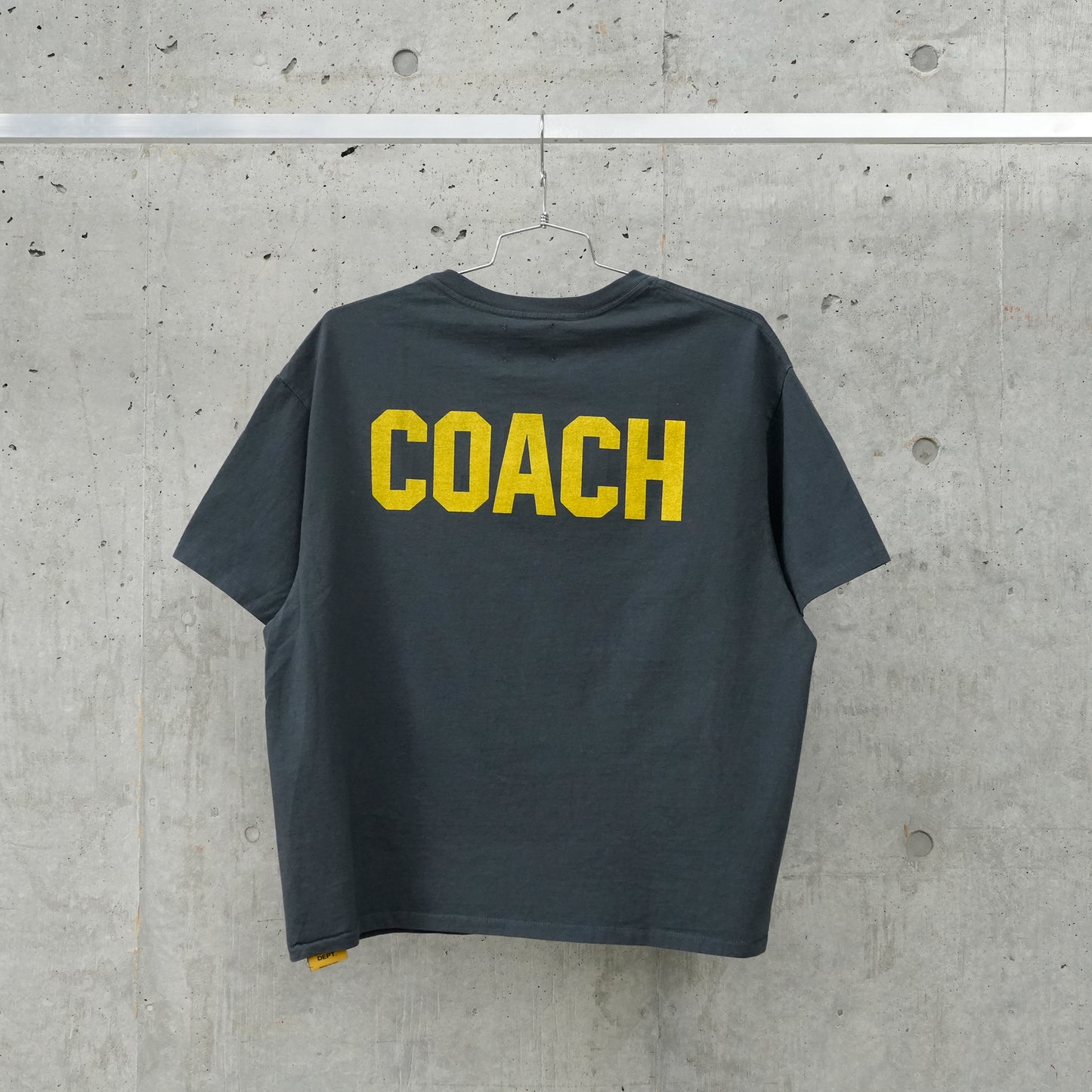 STUDENT COACH REVERSIBLE TEE / BLACK