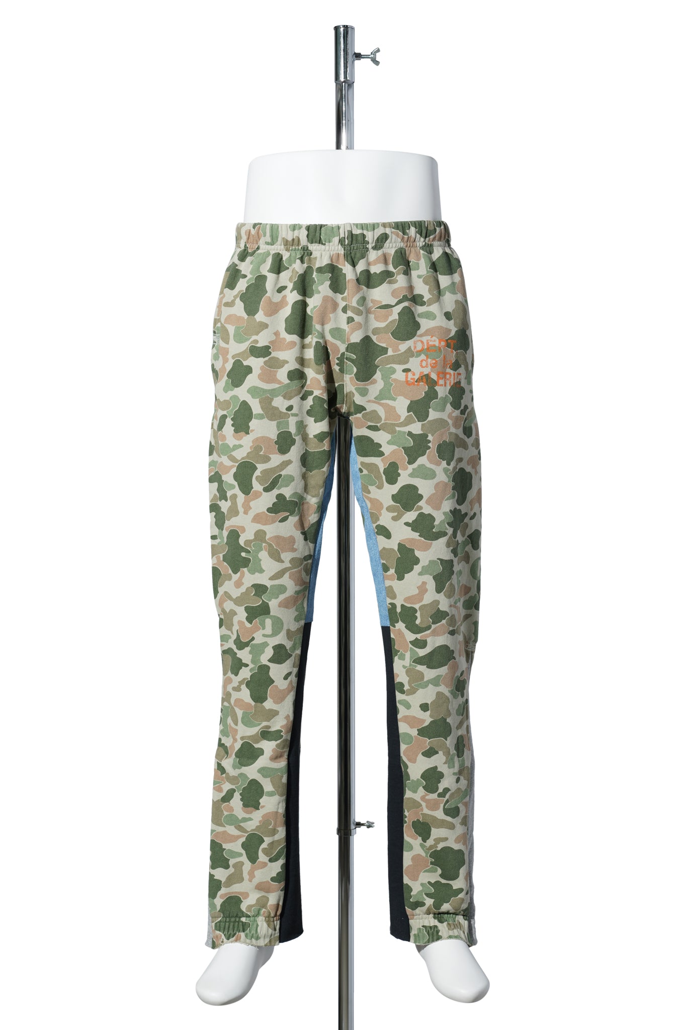 SWEATPANT FLARE / FROG CAMO PLAINS