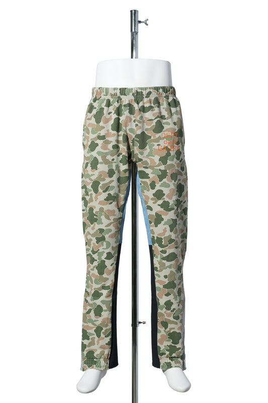 SWEATPANT FLARE / FROG CAMO PLAINS
