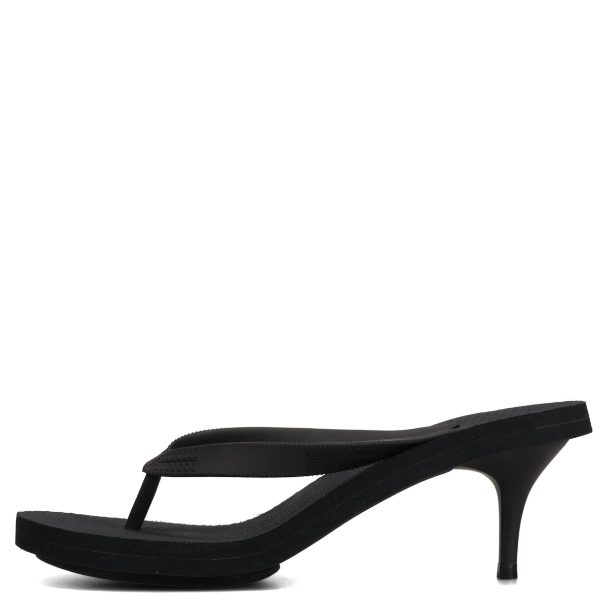 Art. 002 / BLACK