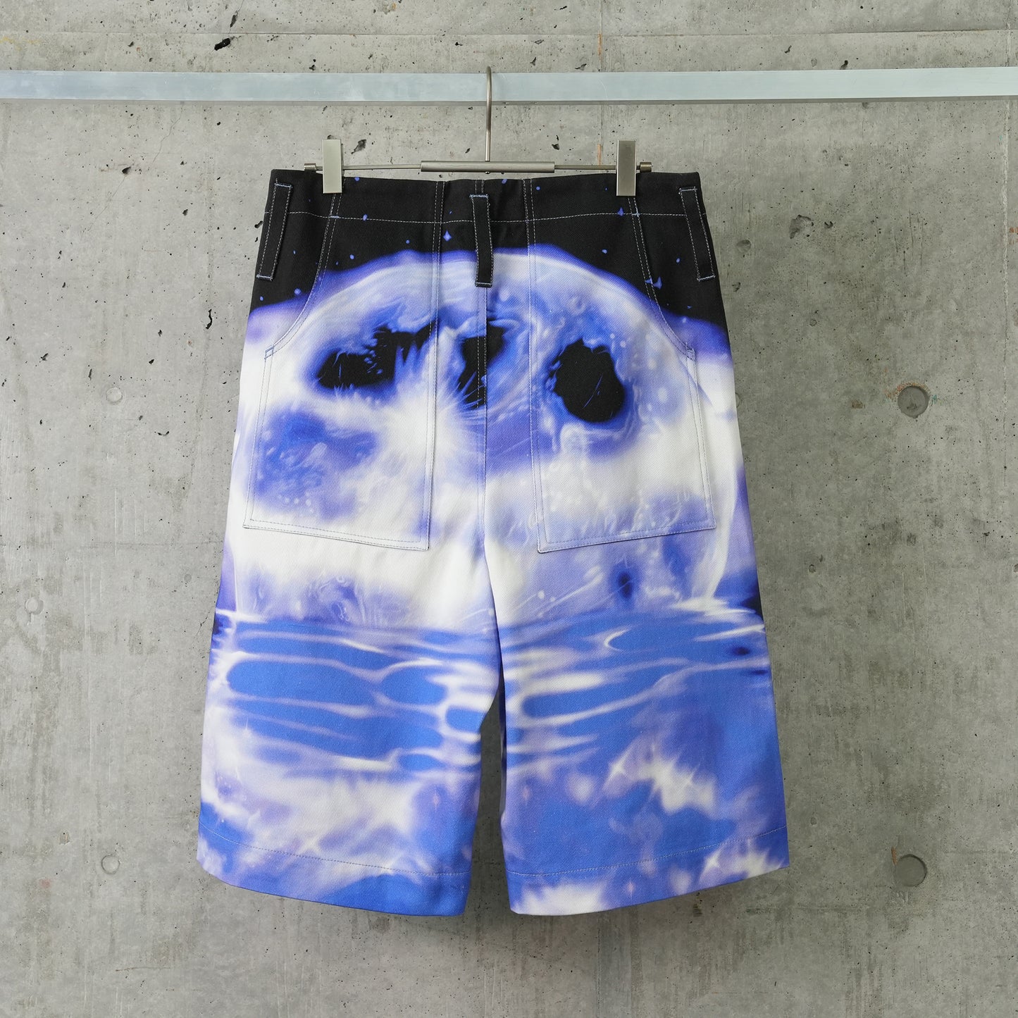 SKATER SHORTS / BLACK/BLUE